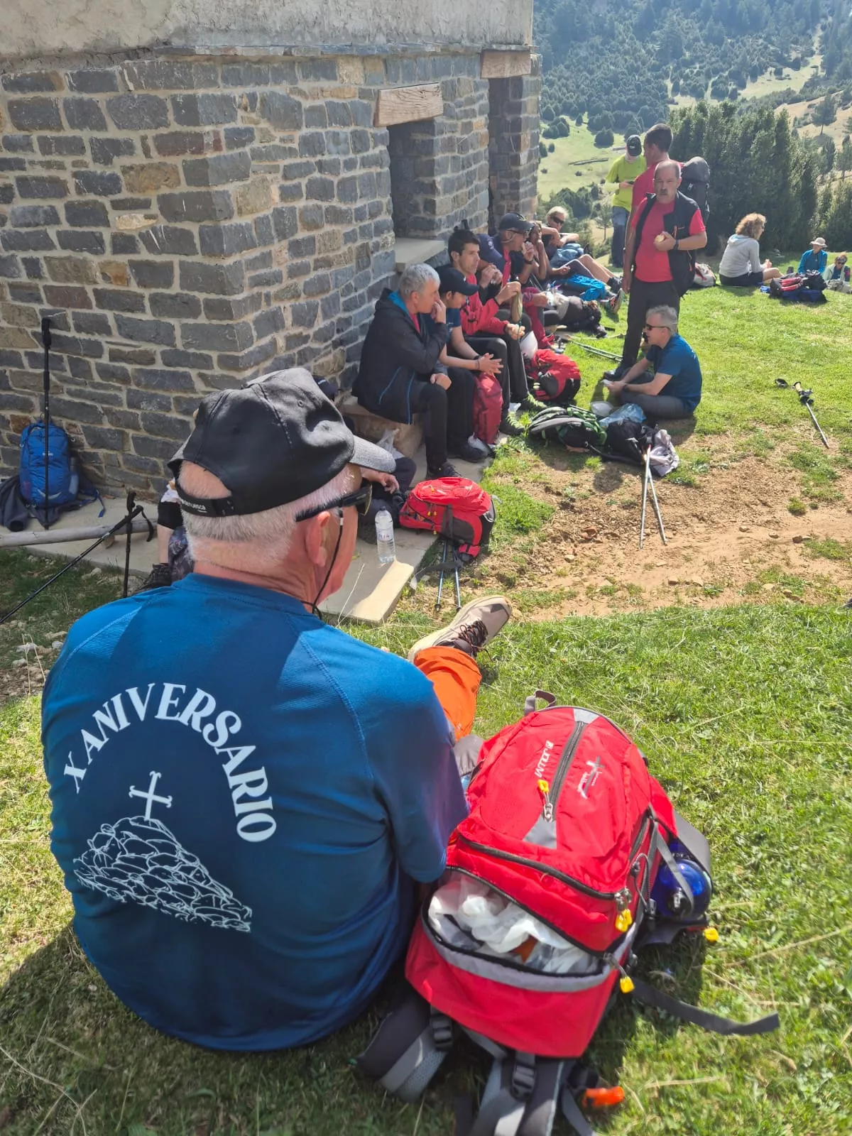Inauguración del sendero PR-HU 134 de la Vuelta del Turbón. Foto Juanlu Herrero