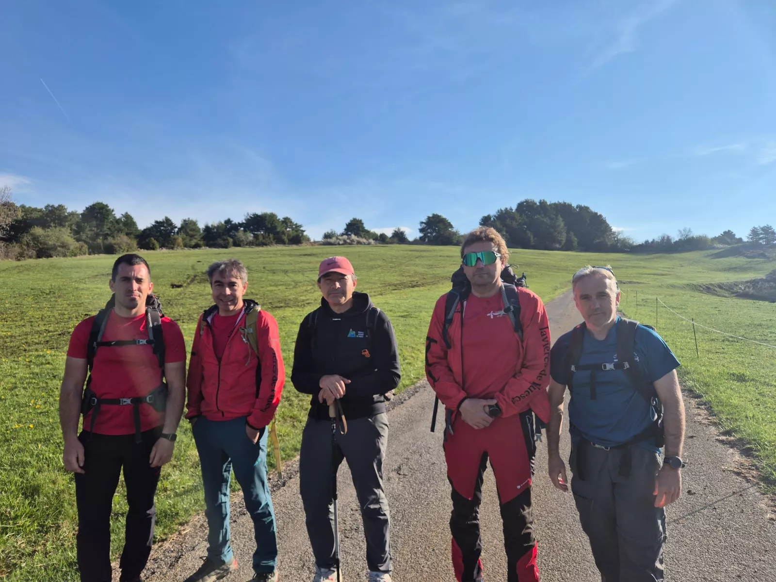 Inauguración del sendero PR-HU 134 de la Vuelta del Turbón. Foto Juanlu Herrero