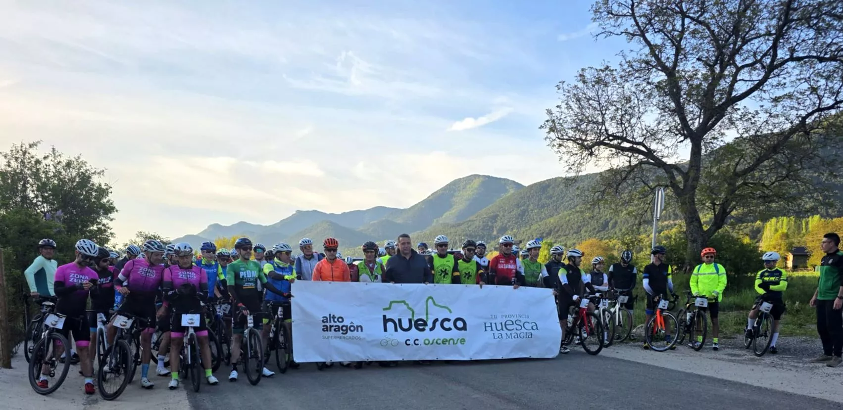 'Tu Reto Huesca La Magia' se adentra en los Pirineos