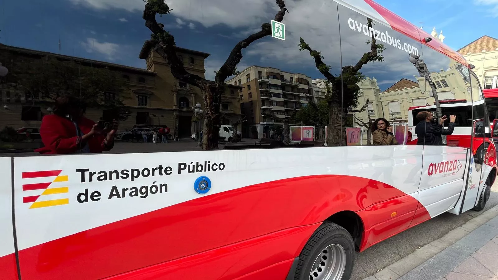 Peralta de Alcofea denuncia fallos en el estreno del nuevo mapa de transporte.