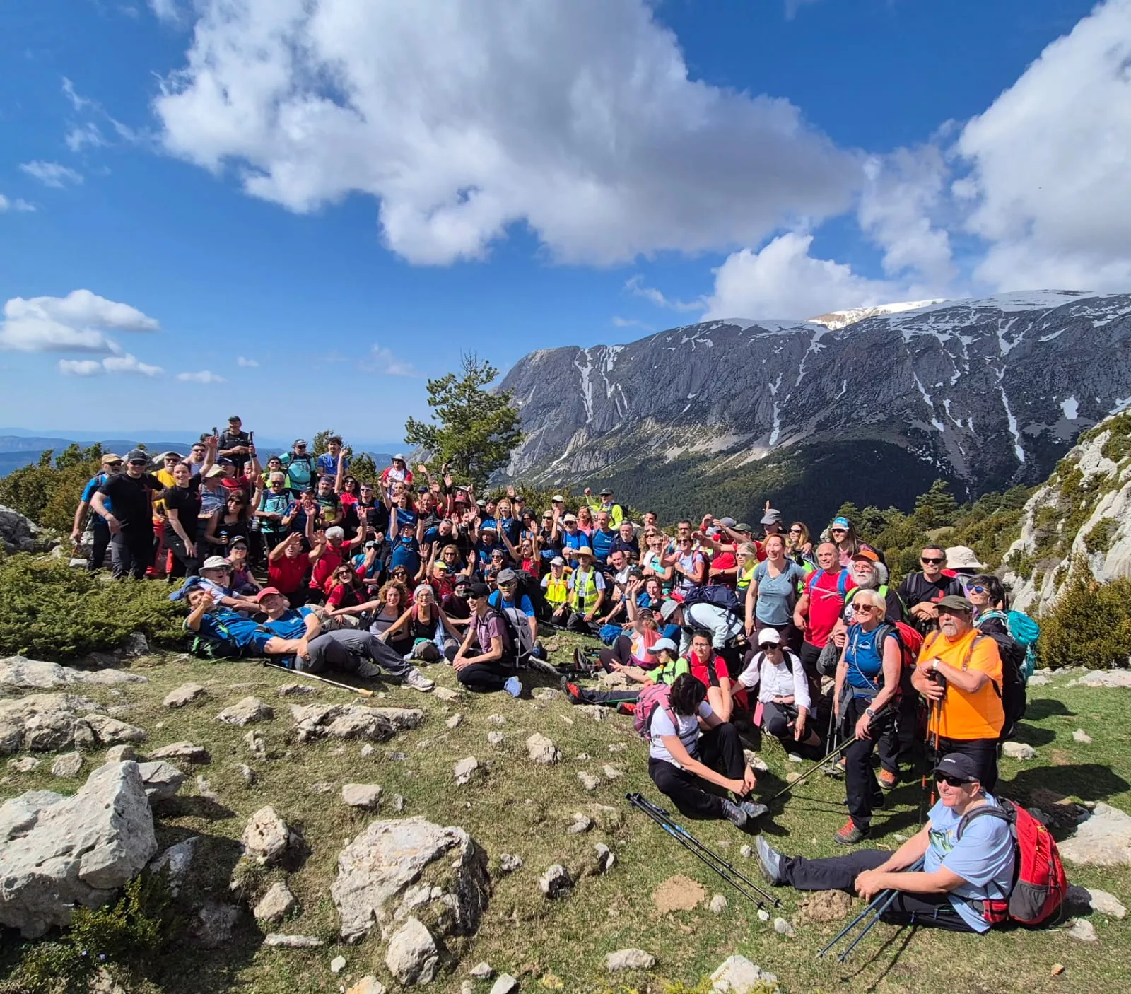 Una jornada espectacular para inaugurar el sendero PR HU133 en la Ribagorza. Foto Juanlu Herrero