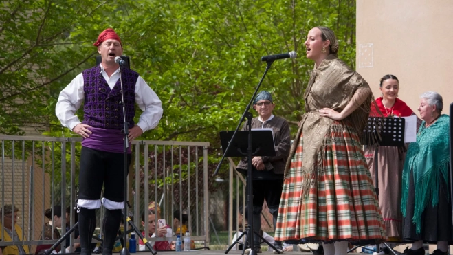 El festival discurrió bajo el lema Nuestras Raíces. Roberto Ciria y Sofía Bueno.