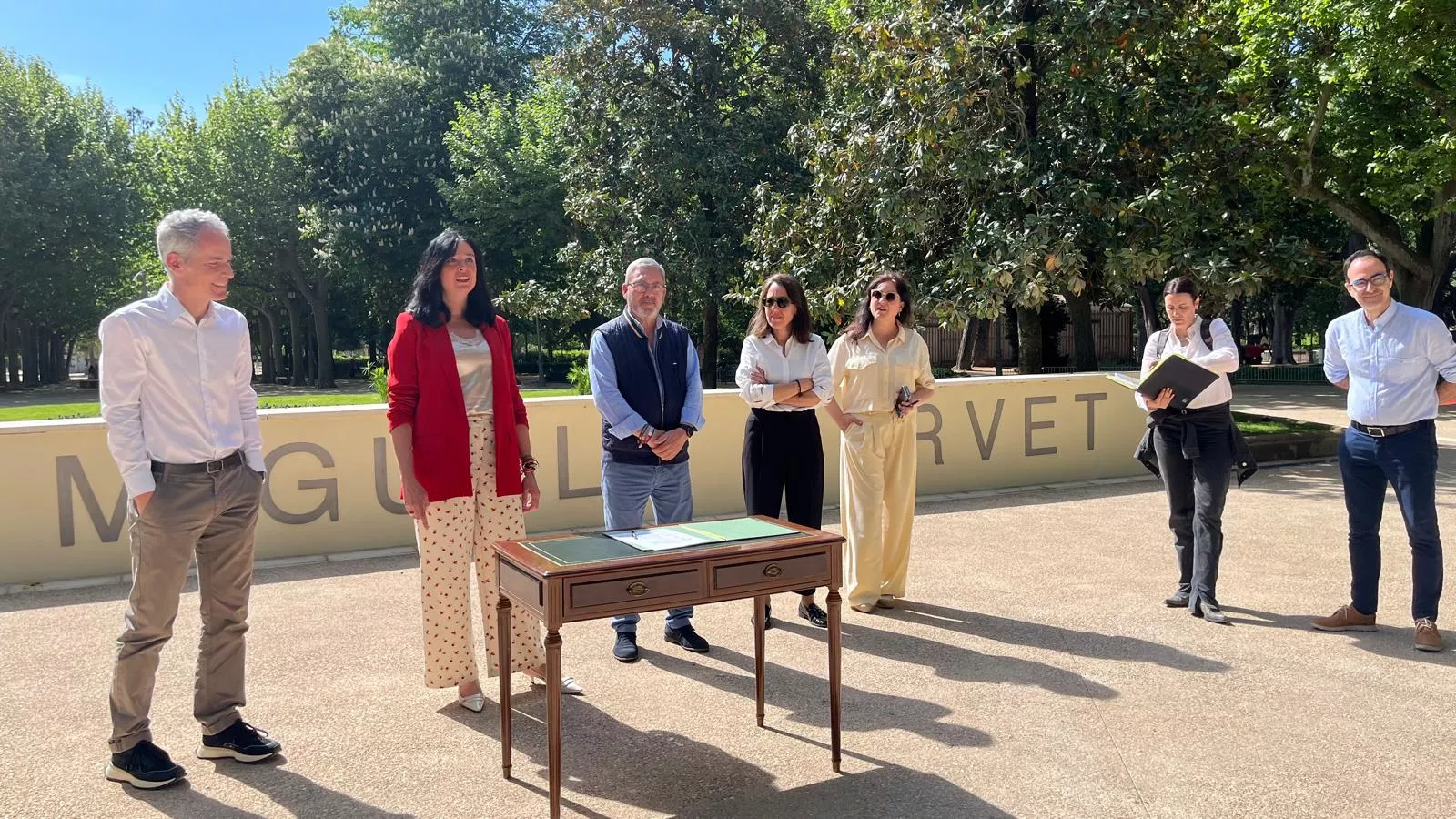 El Parque Miguel Servet recupera su eje central tras la renovación de sus principales viales. Foto Mercedes Manterola