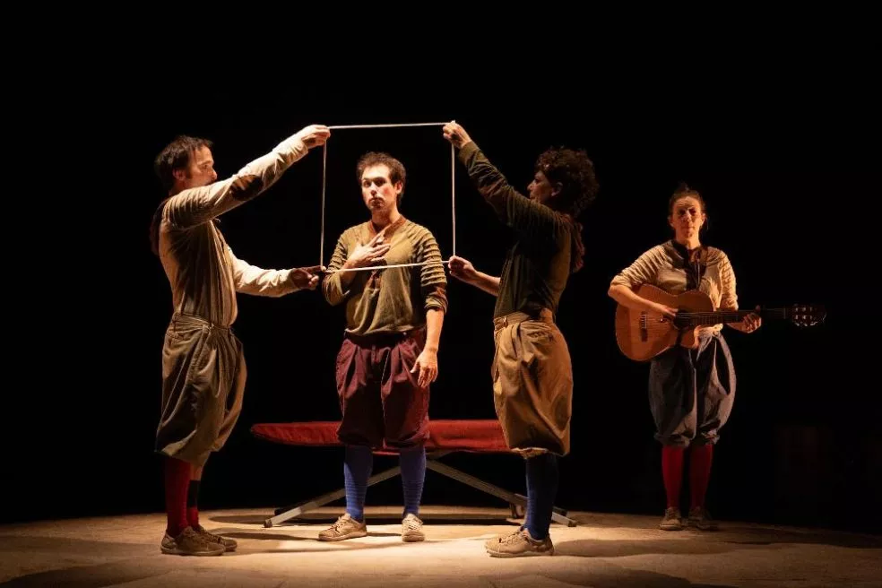 La Escalera de Tijera actuará en la primavera del Corral de García.