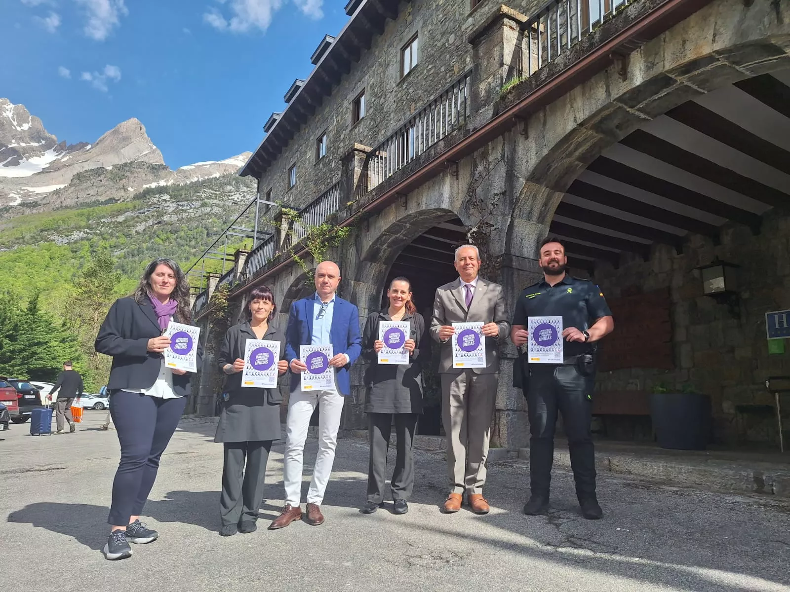 El Parador de Bielsa se suma a la red Punto Violeta contra la violencia machista..