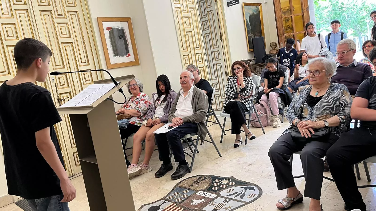 Lectura continuada de 'Crónica del alba' de Ramón J. Sender en el IEA. Foto Mercedes Manterola