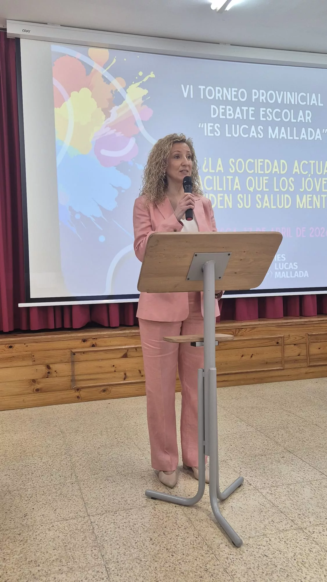 VI Torneo de debate escolar del Lucas Mallada.