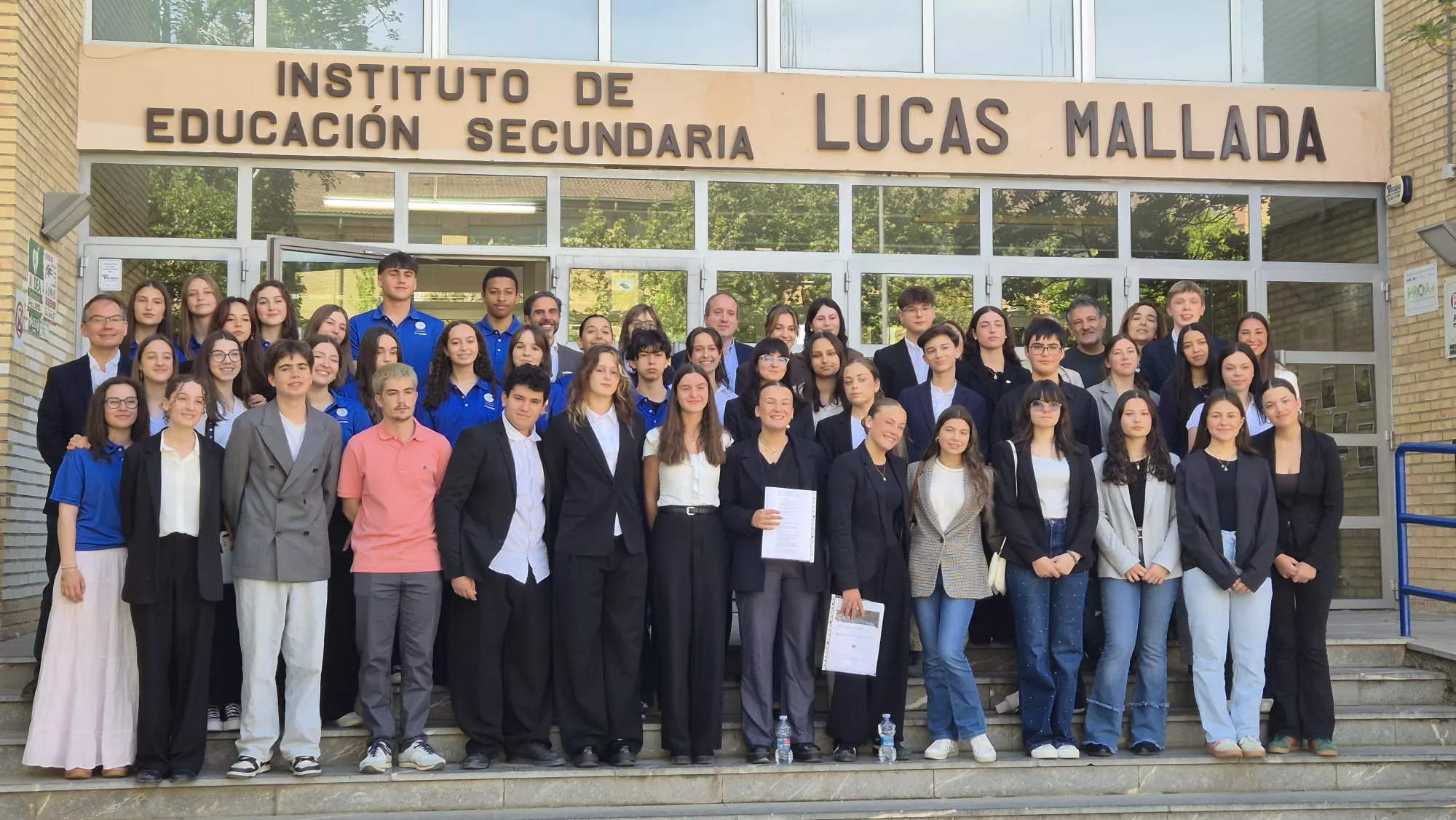 VI Torneo de debate escolar del Lucas Mallada.