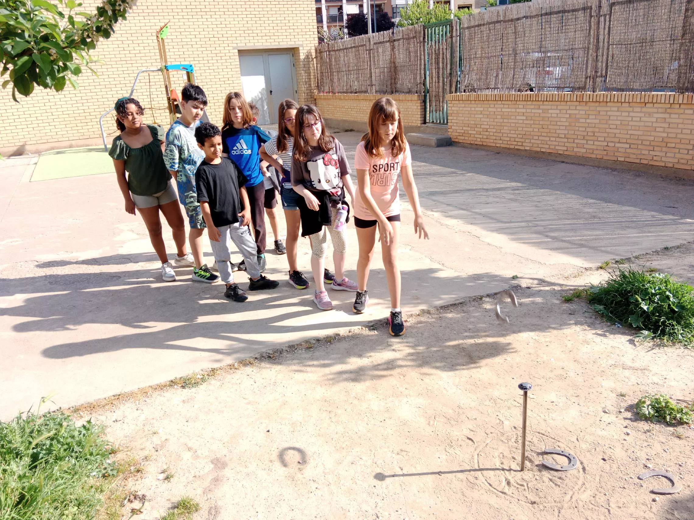 El juego de herraduras.