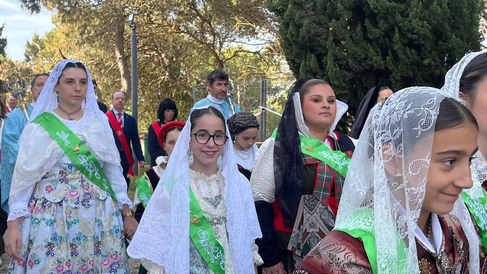 Celebración de la misa en la ermita en el Día de San Jorge. Foto Mercedes Manterola