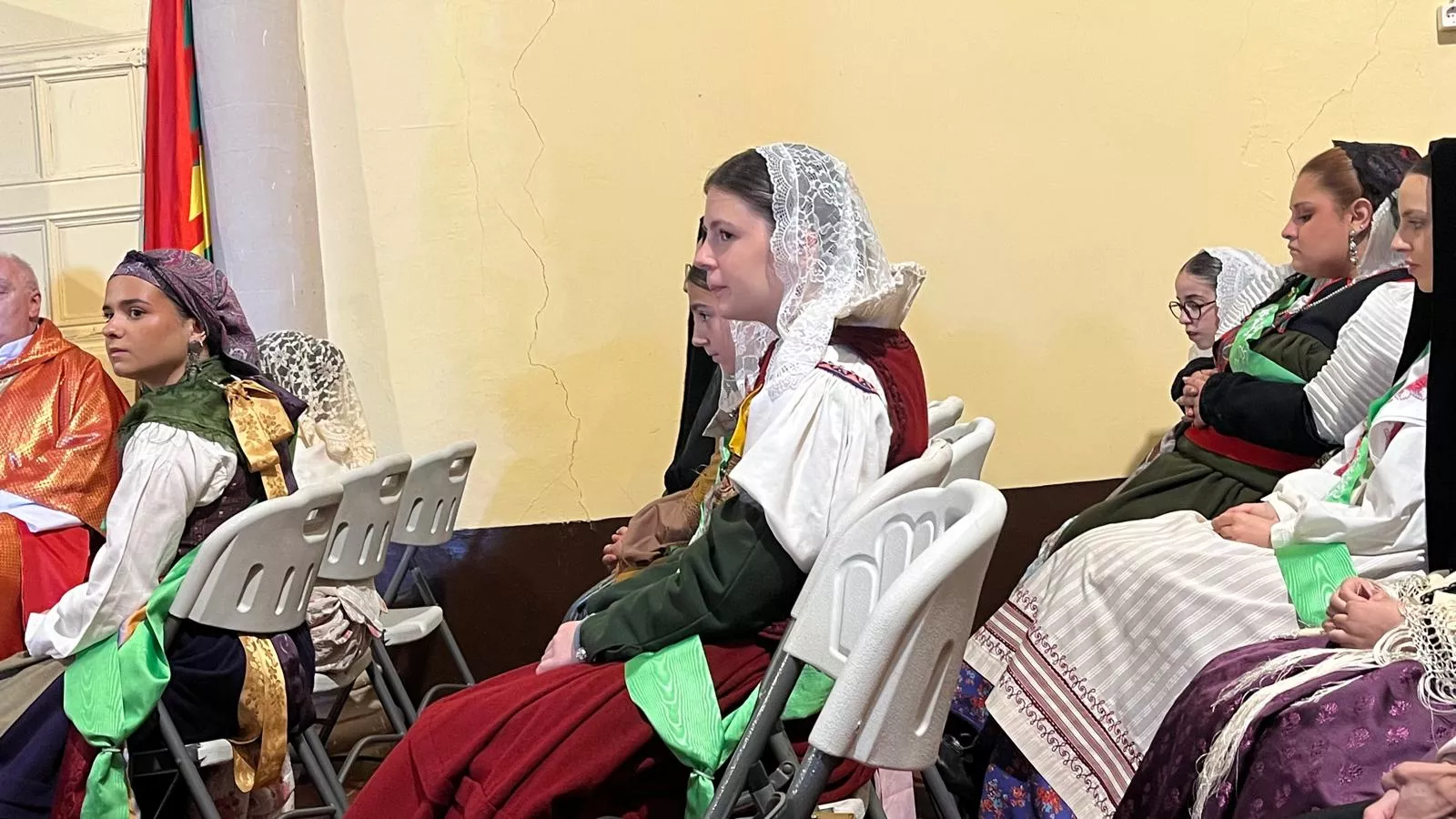 Celebración de la misa en la ermita en el Día de San Jorge. Foto Mercedes Manterola