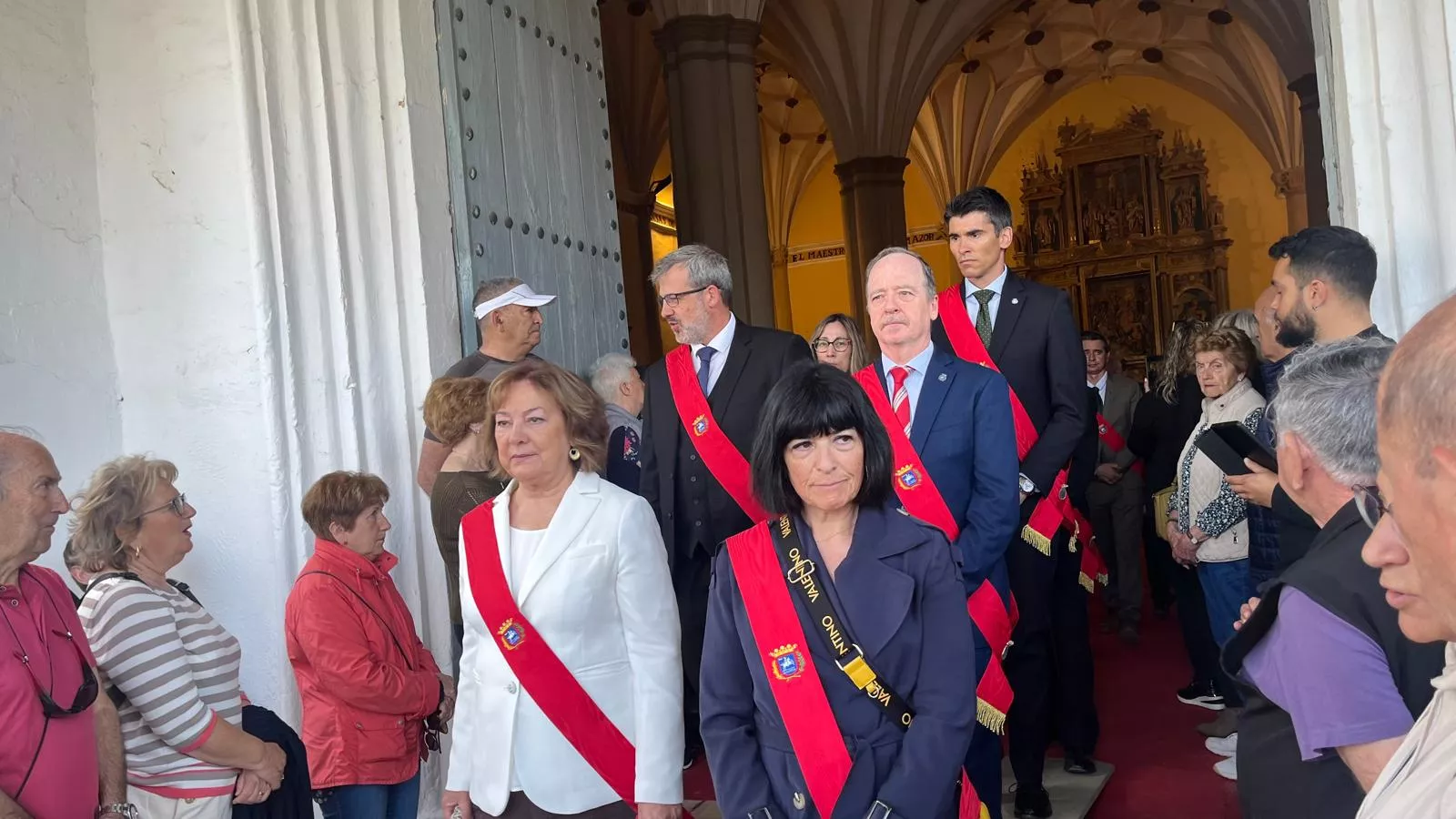 Celebración de la misa en la ermita en el Día de San Jorge. Foto Mercedes Manterola