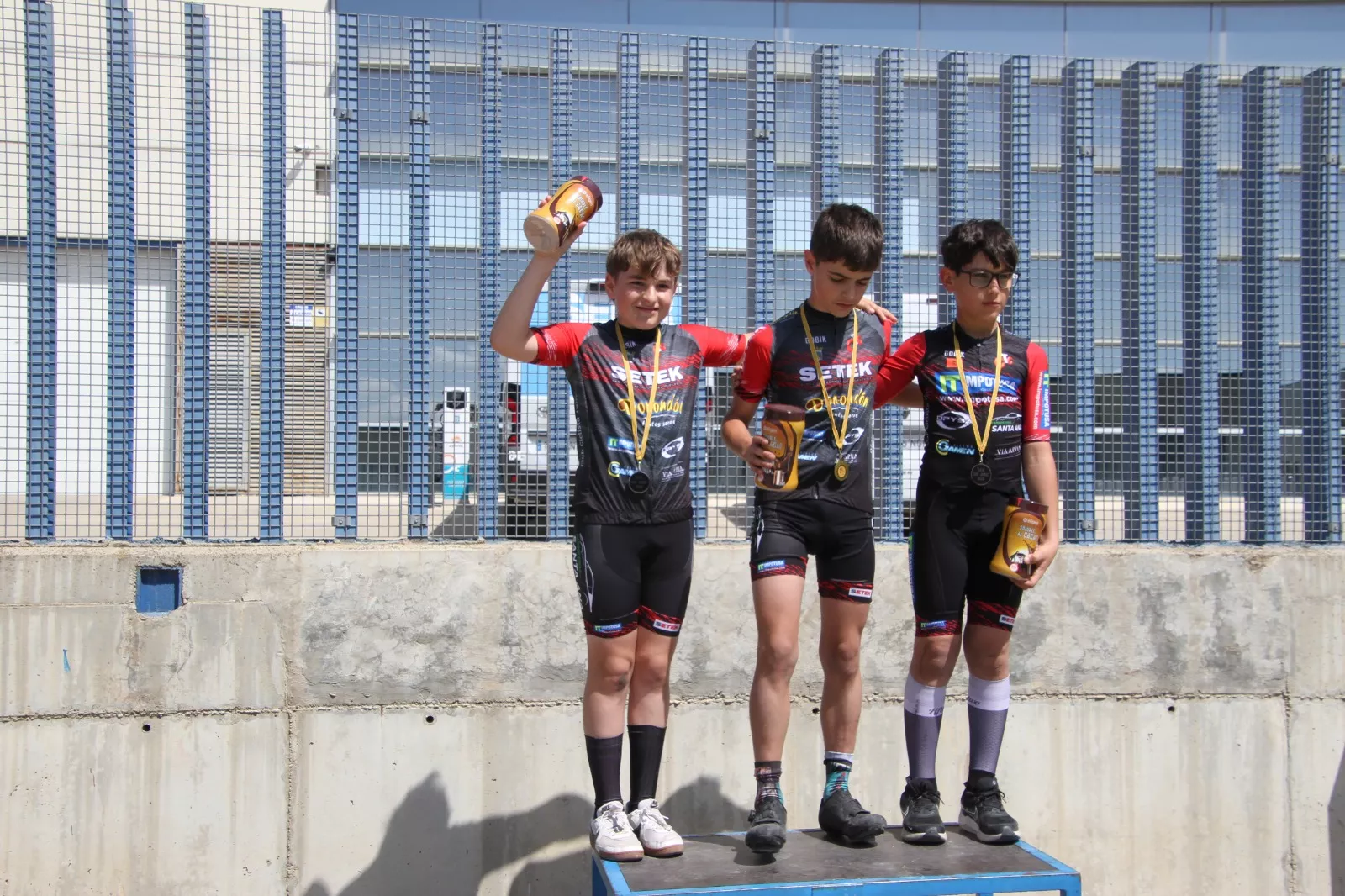 Trofeo San Jorge ciclismo Cadete y Escuelas. Fotos: Carlos Neofato
