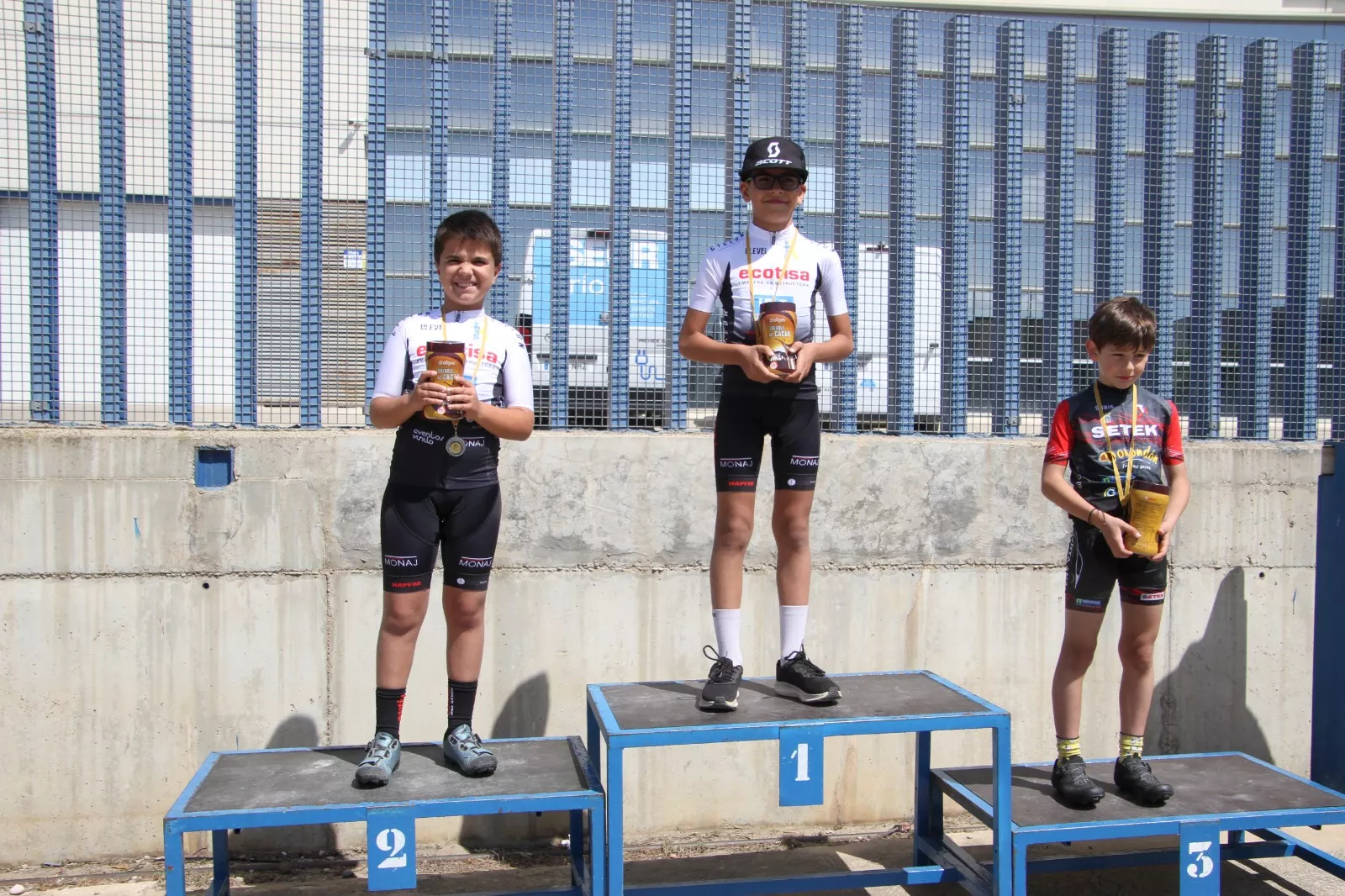 Trofeo San Jorge ciclismo Cadete y Escuelas. Fotos: Carlos Neofato