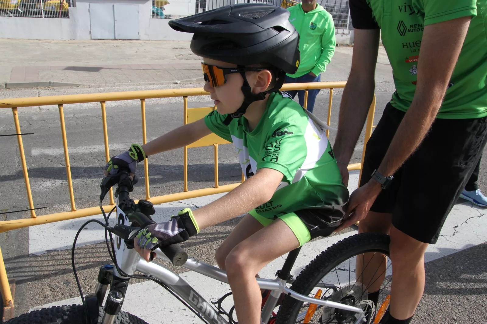 Trofeo San Jorge ciclismo Cadete y Escuelas. Fotos: Carlos Neofato