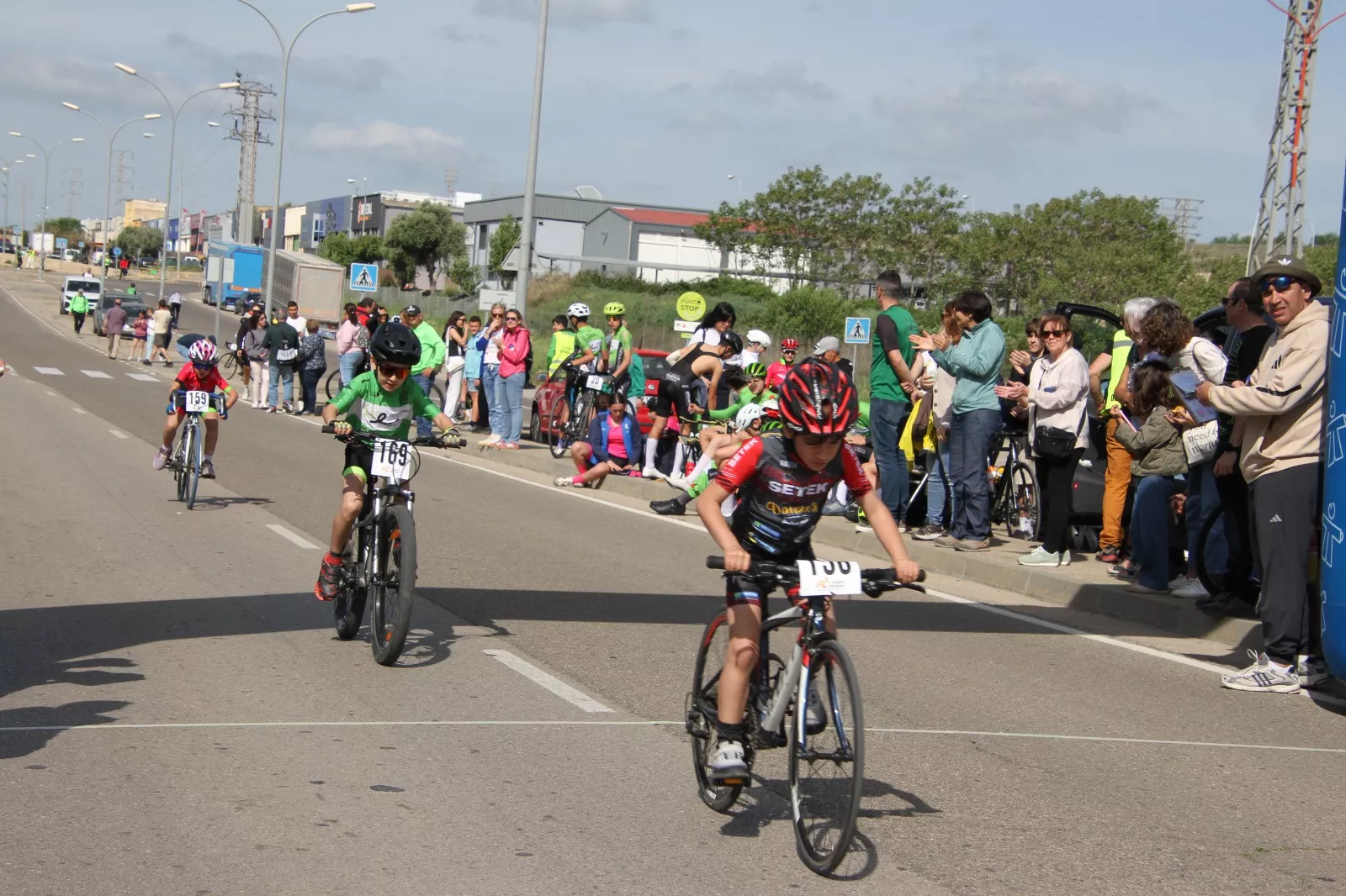 Trofeo San Jorge ciclismo Cadete y Escuelas. Fotos: Carlos Neofato