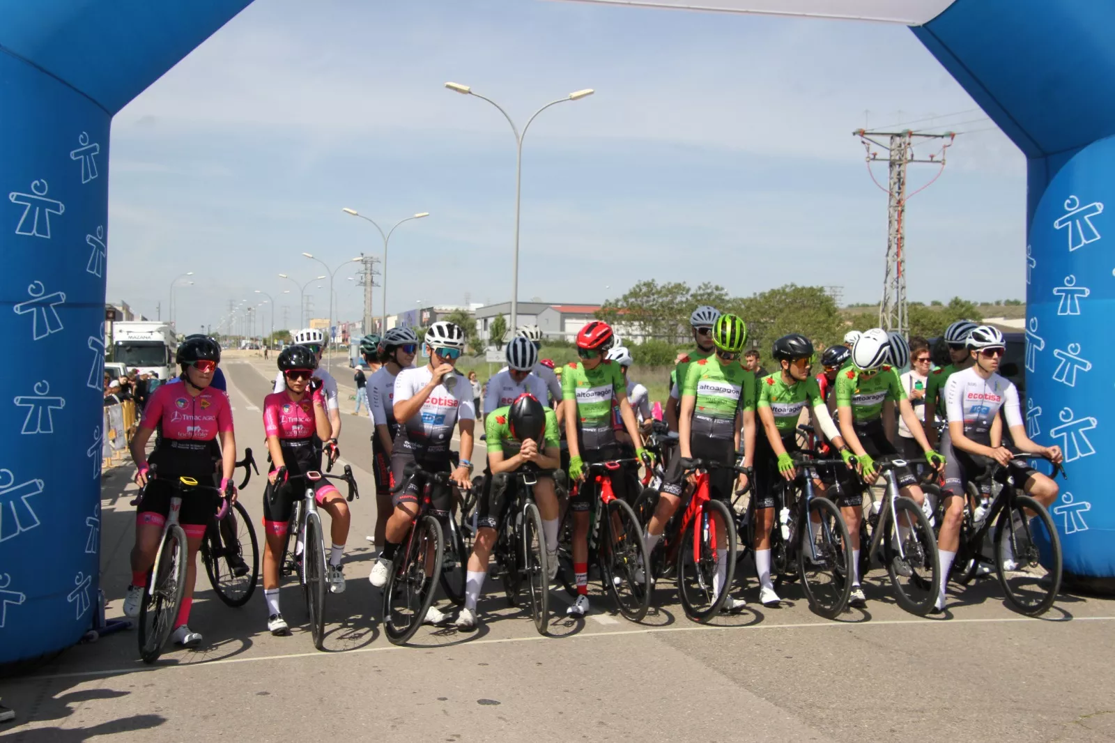 Trofeo San Jorge ciclismo Cadete y Escuelas. Fotos: Carlos Neofato