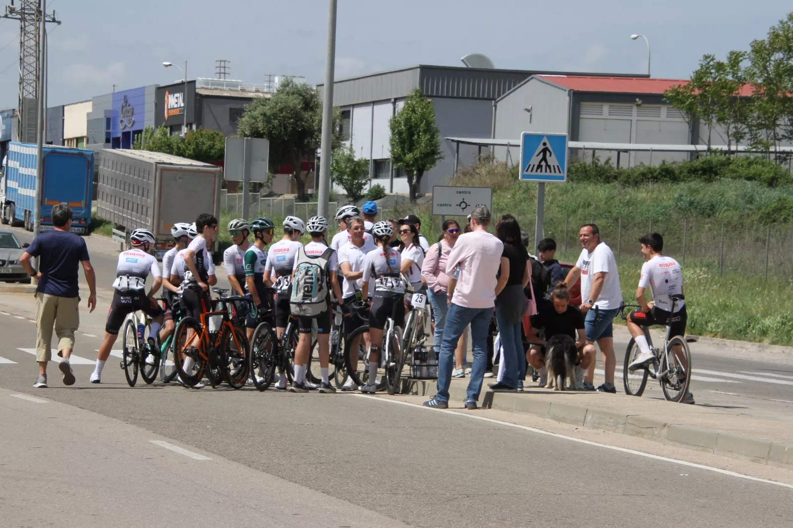 Trofeo San Jorge ciclismo Cadete y Escuelas. Fotos: Carlos Neofato