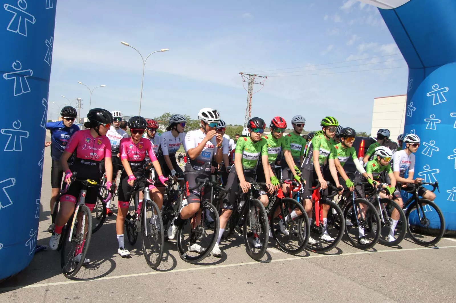 Trofeo San Jorge ciclismo Cadete y Escuelas. Fotos: Carlos Neofato