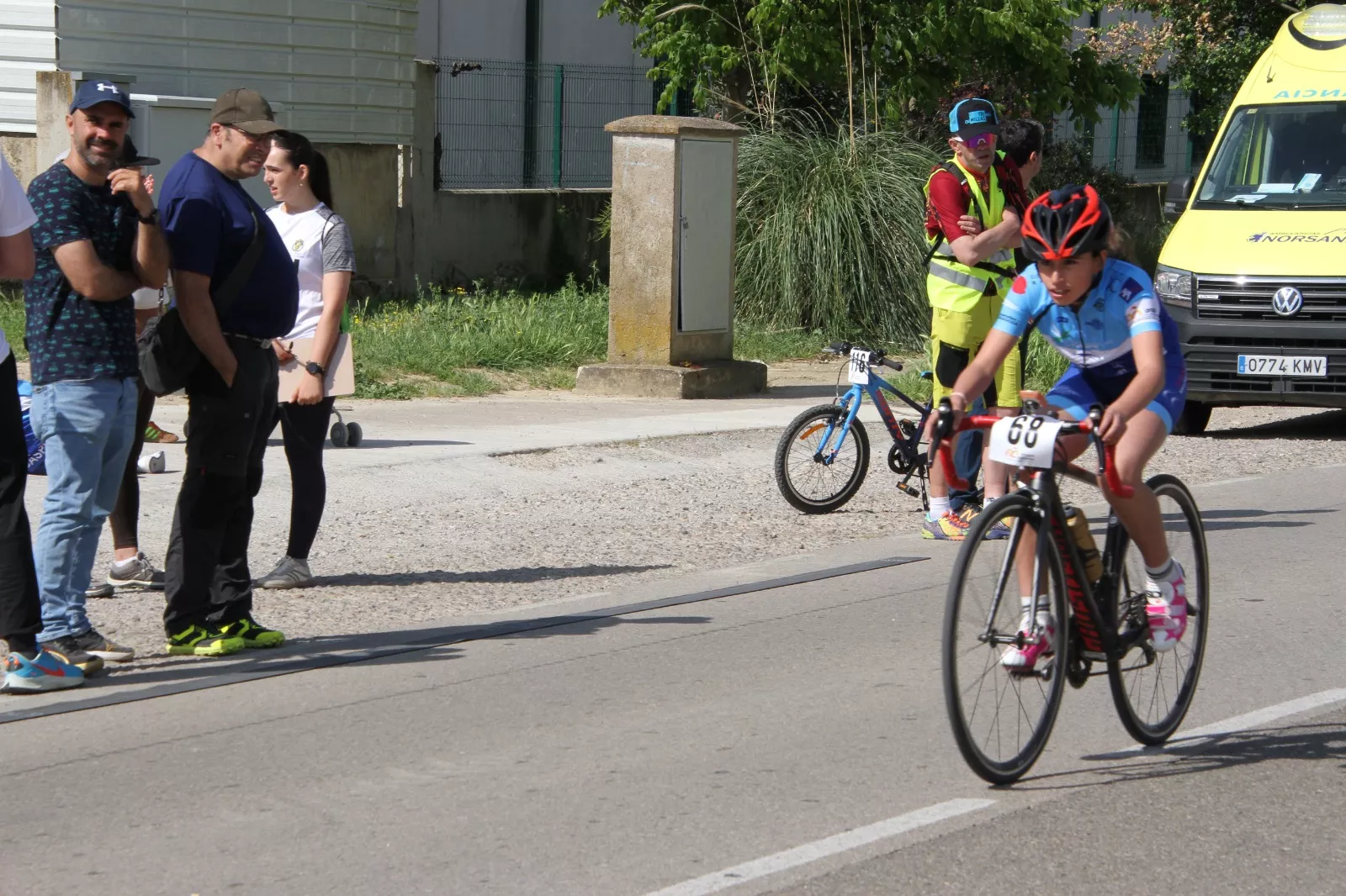 Trofeo San Jorge ciclismo Cadete y Escuelas. Fotos: Carlos Neofato