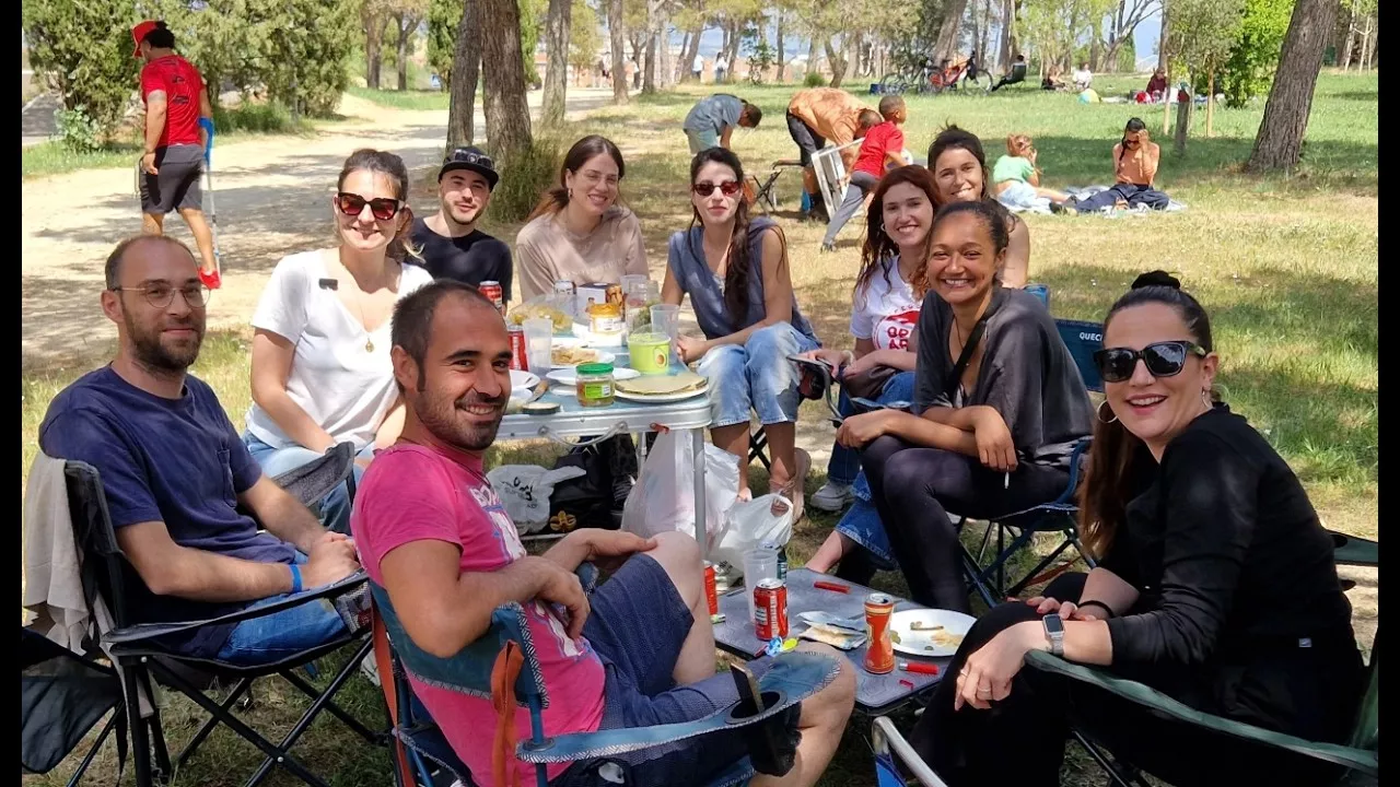 Huesca celebra San Jorge en el cerro con ambiente festivo