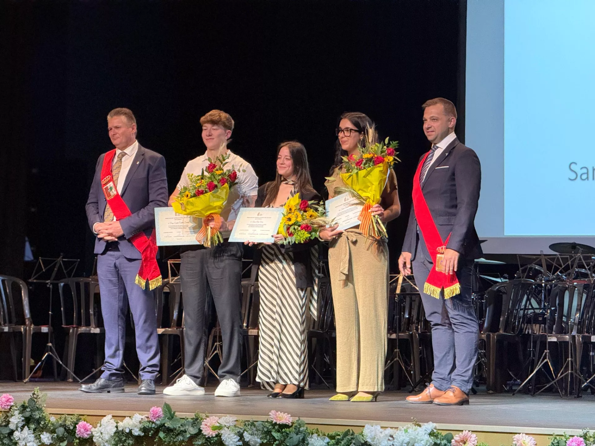 Ignacio Gramún y David Casanova con las Matrículas de Honor