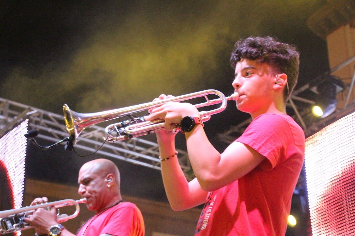 Orquesta Energy Show. Foto Carlos Neofato 