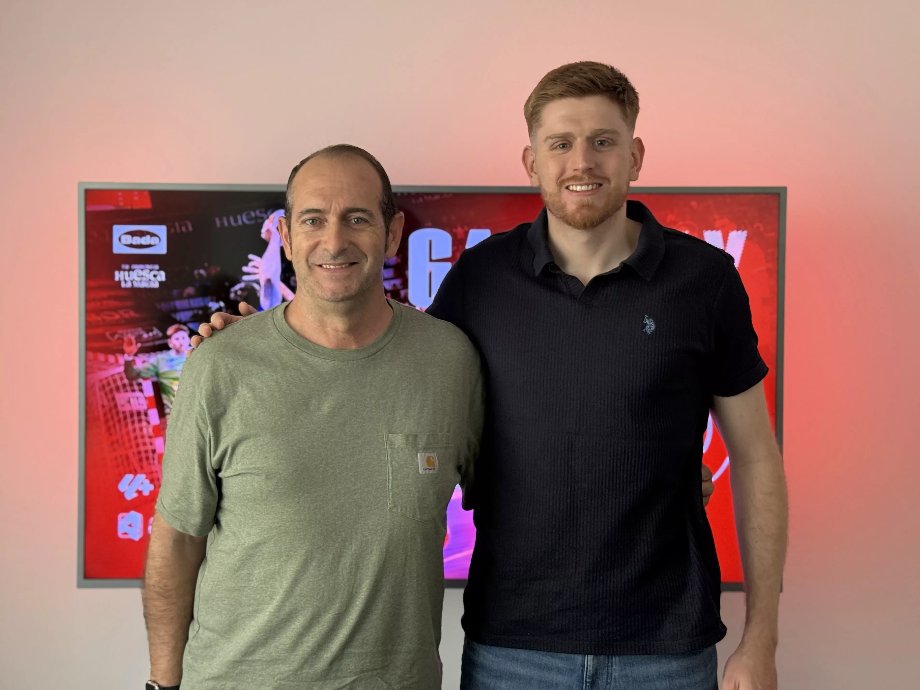 José Nolasco y Gabor Decsi, en la previa del Bada Huesca Barcelona