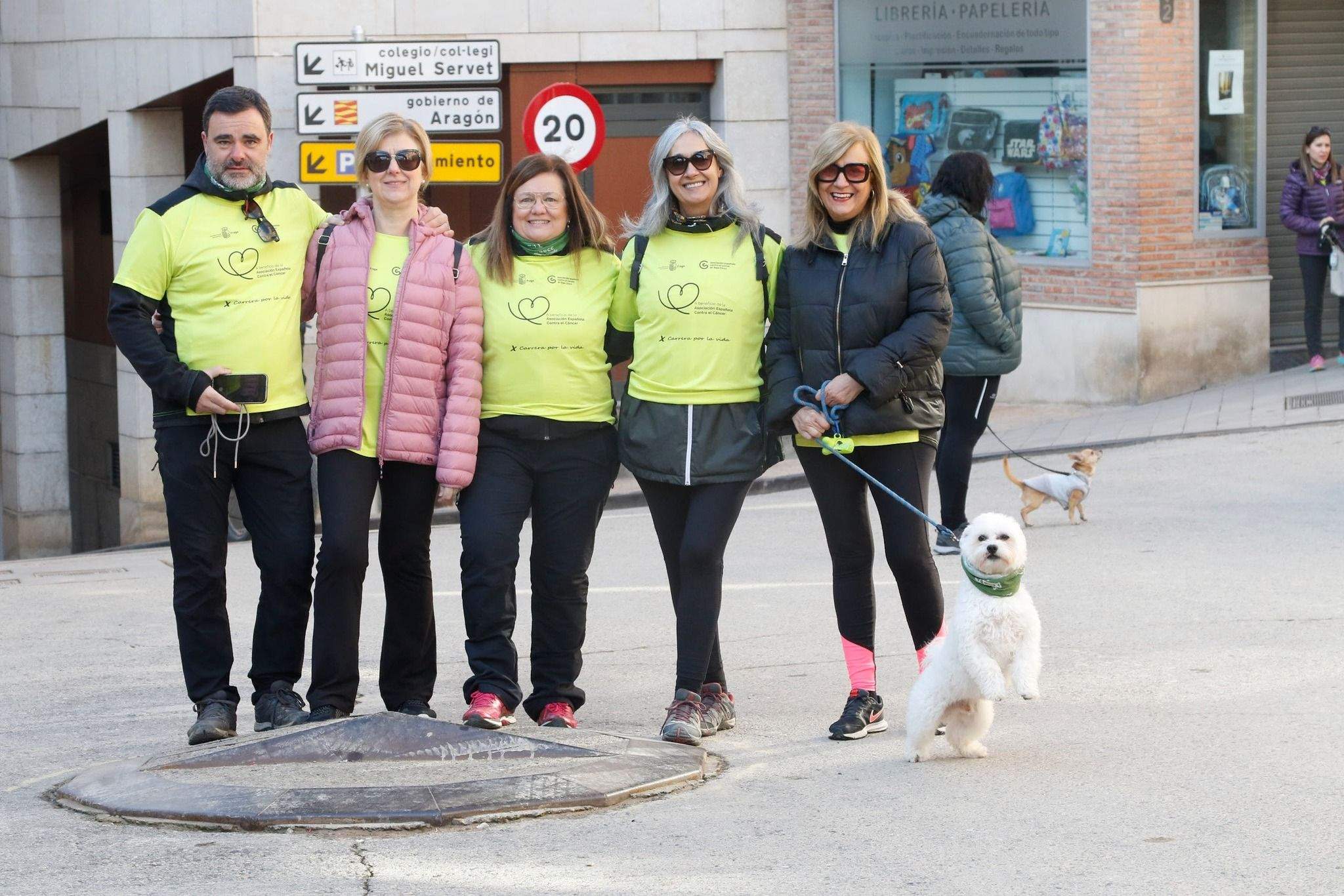 Imágenes de la X Carrera por la vida celebrada en Fraga. Foto AECC Bajo Cinca 