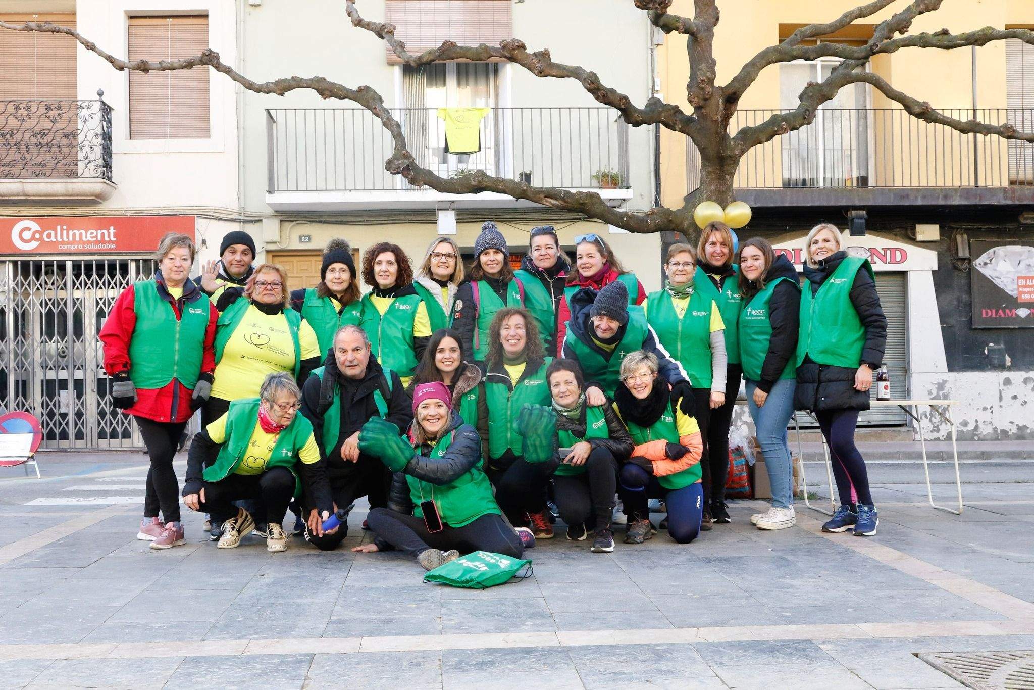 Imágenes de la X Carrera por la vida celebrada en Fraga. Foto AECC Bajo Cinca 