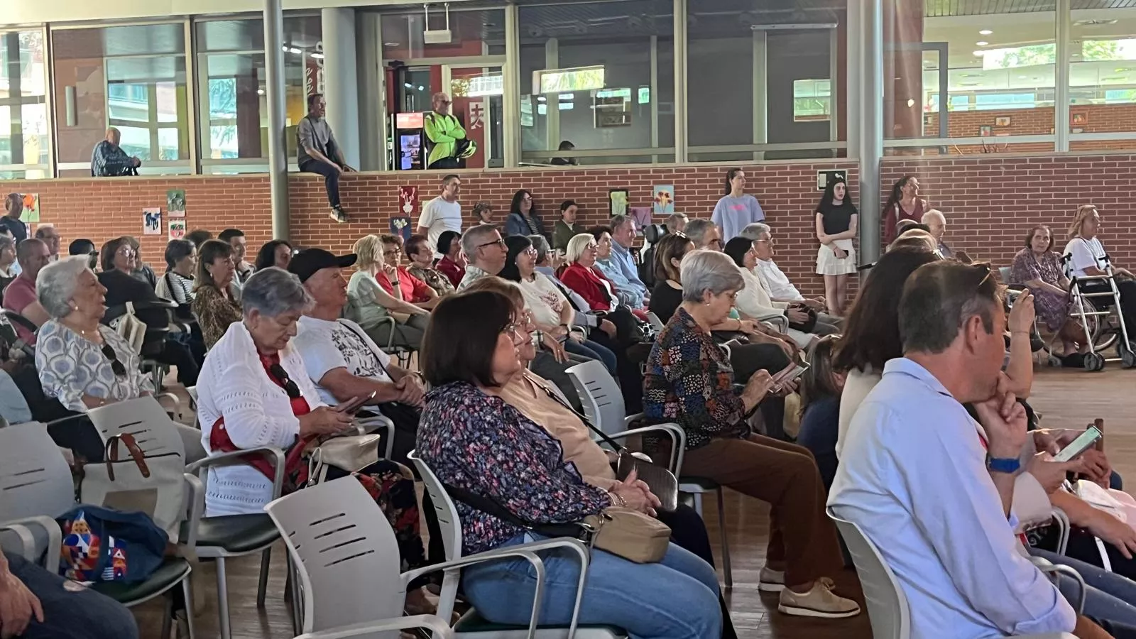 Festival San Jorge de la Escuela de Folklore y Música de Huesca