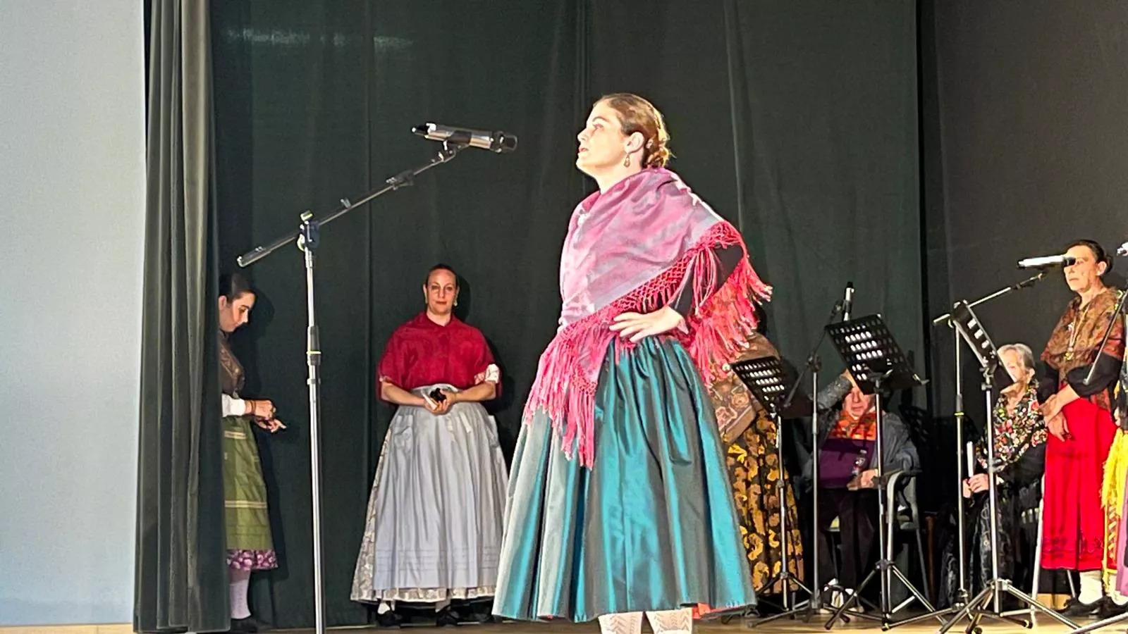 Festival San Jorge de la Escuela de Folklore y Música de Huesca