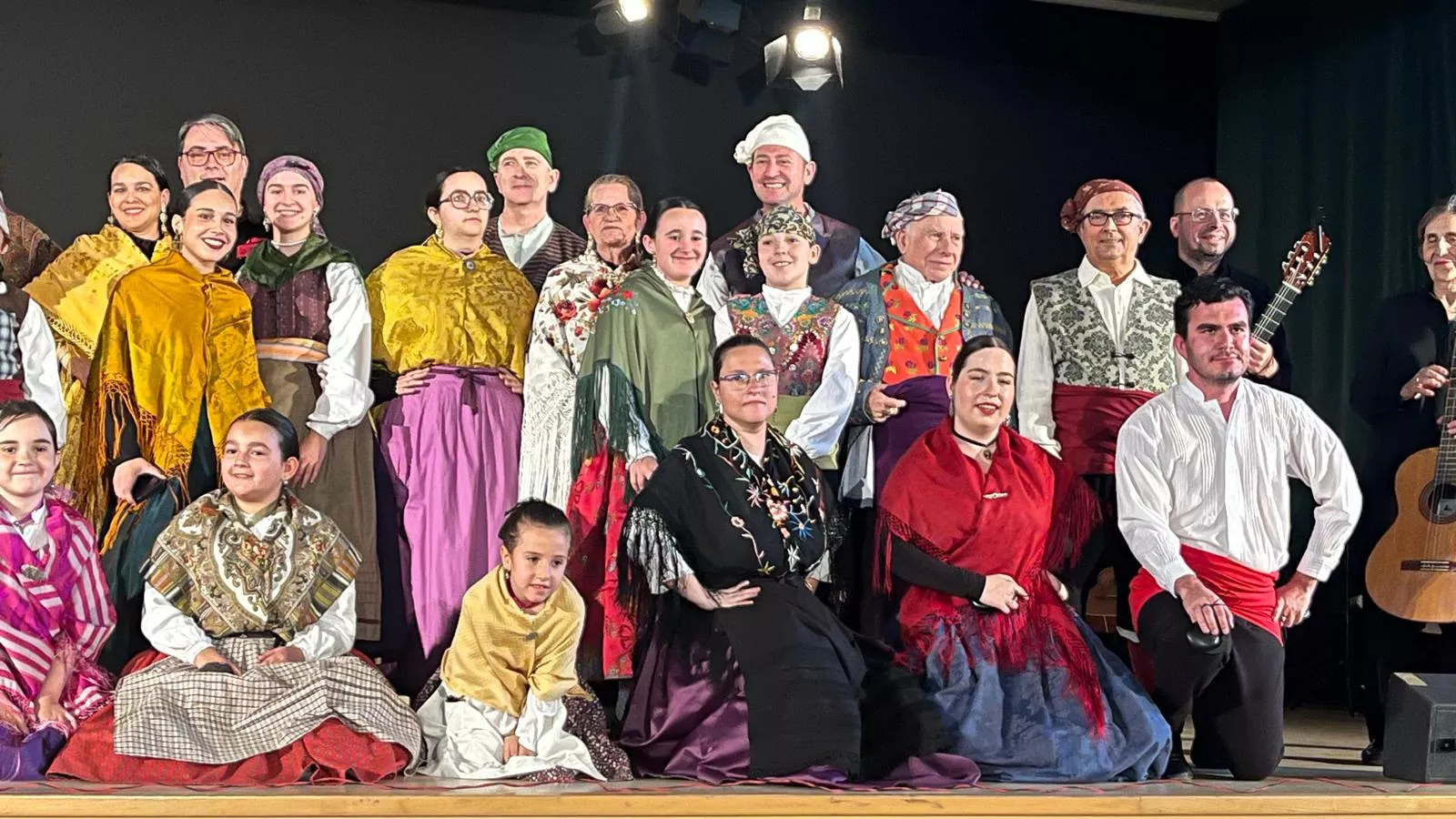 Festival San Jorge de la Escuela de Folklore y Música de Huesca