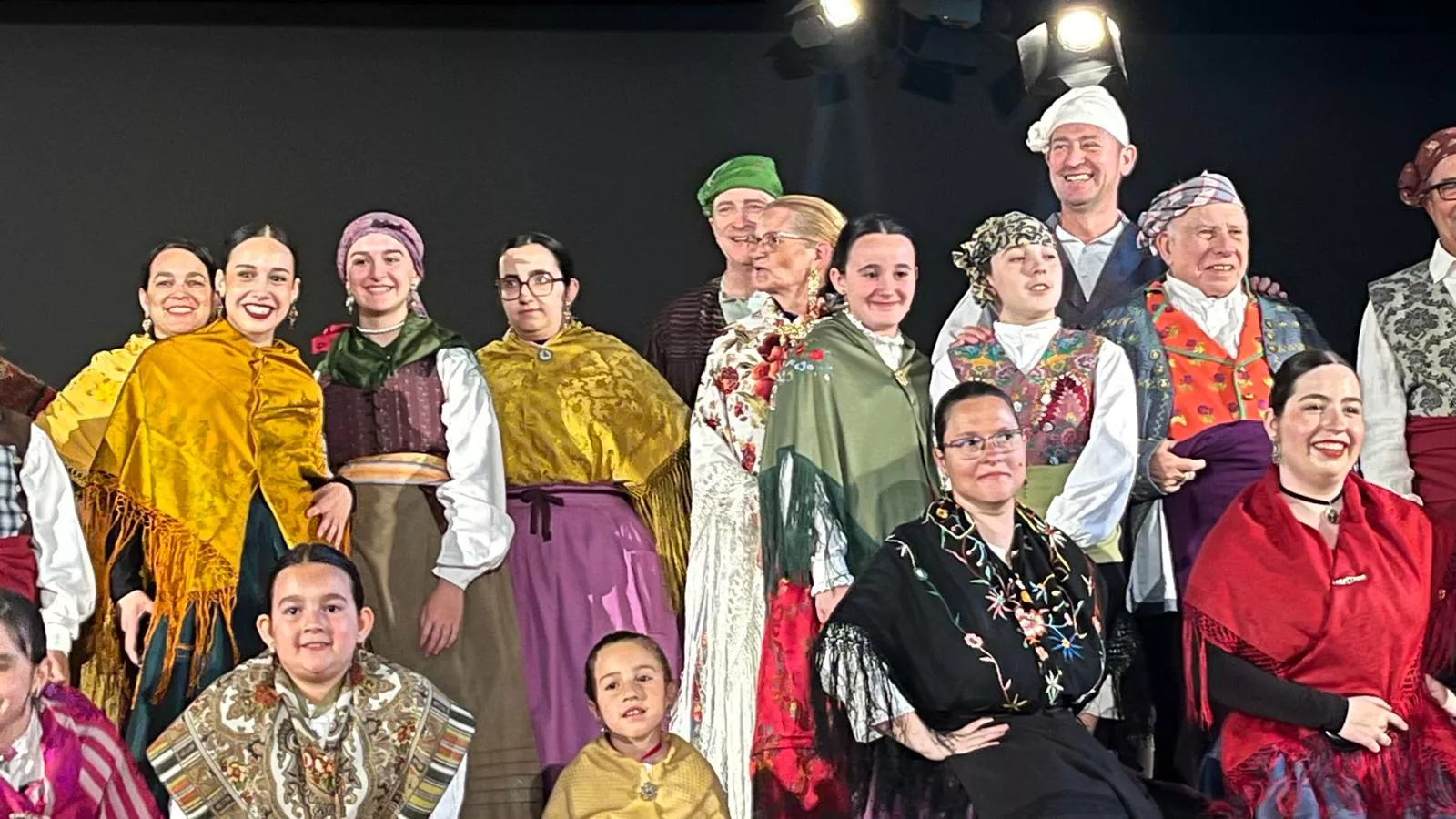 Festival San Jorge de la Escuela de Folklore y Música de Huesca