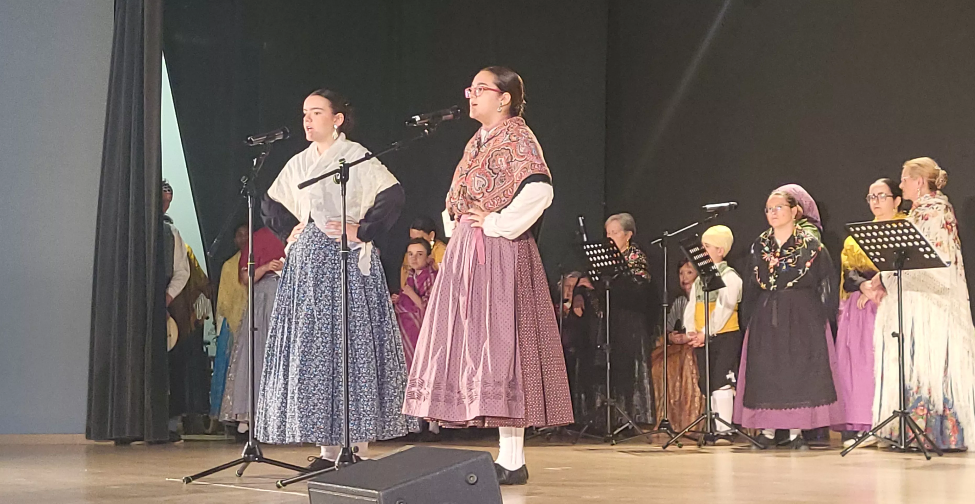 Festival San Jorge de la Escuela de Folklore y Música de Huesca