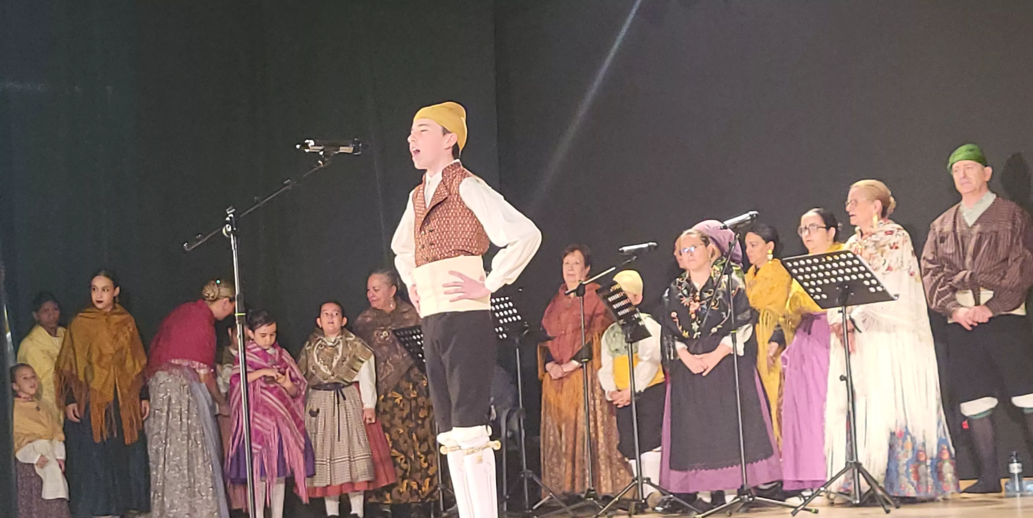 Festival San Jorge de la Escuela de Folklore y Música de Huesca