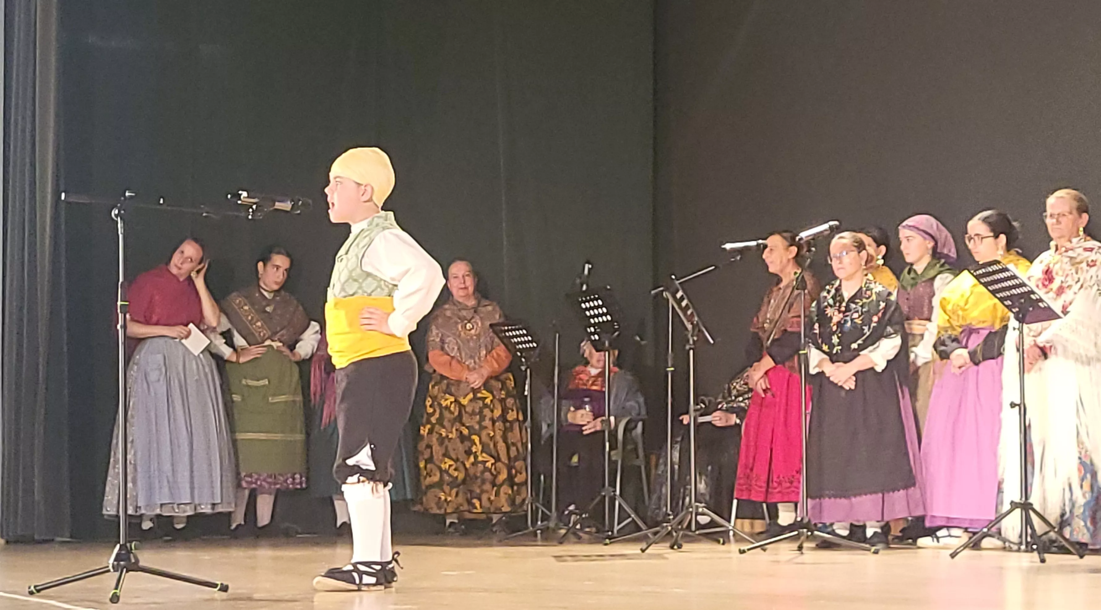 Festival San Jorge de la Escuela de Folklore y Música de Huesca