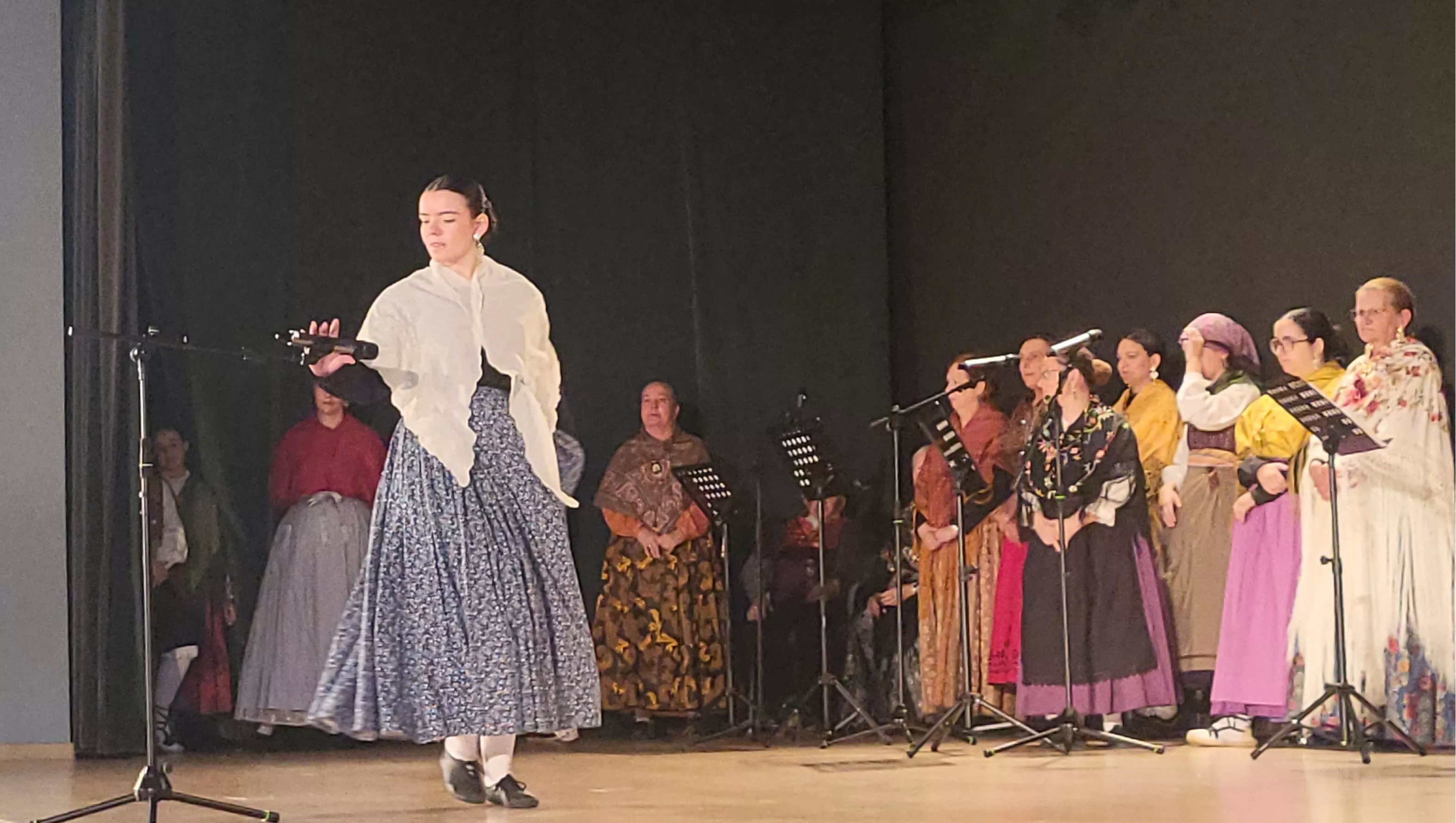 Festival San Jorge de la Escuela de Folklore y Música de Huesca
