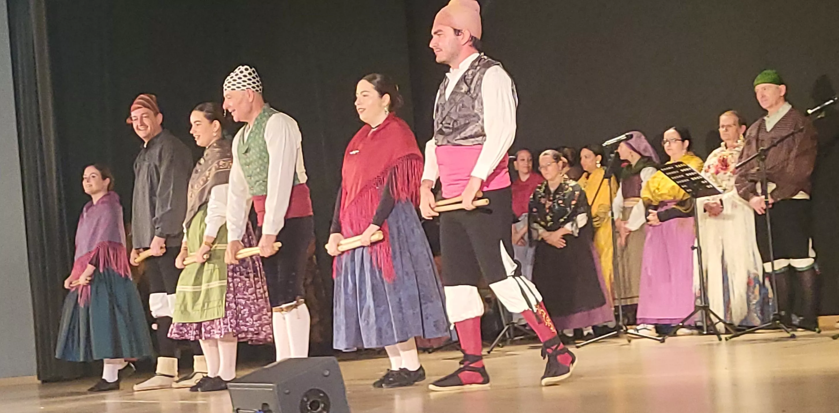 Festival San Jorge de la Escuela de Folklore y Música de Huesca