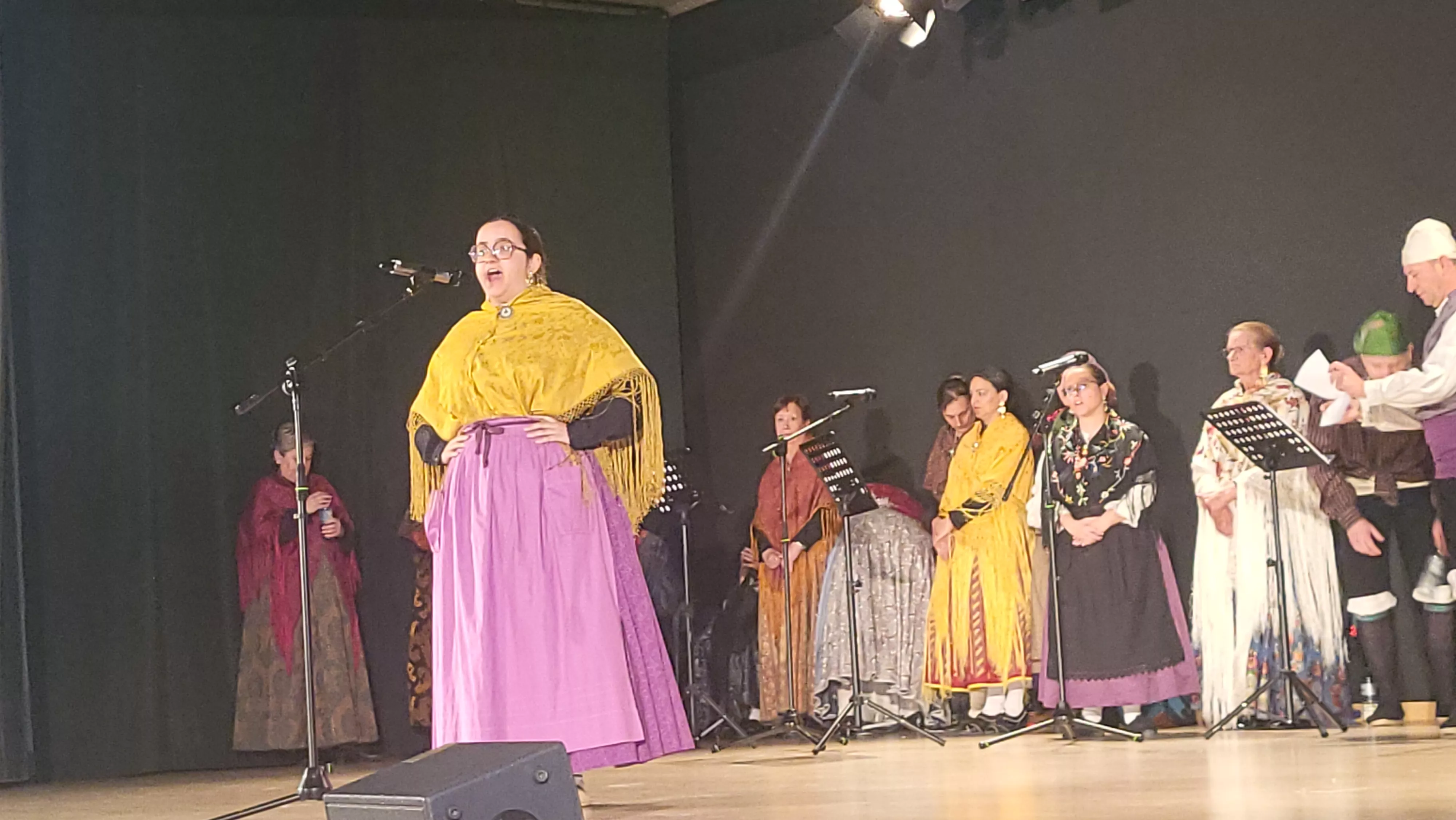 Festival San Jorge de la Escuela de Folklore y Música de Huesca