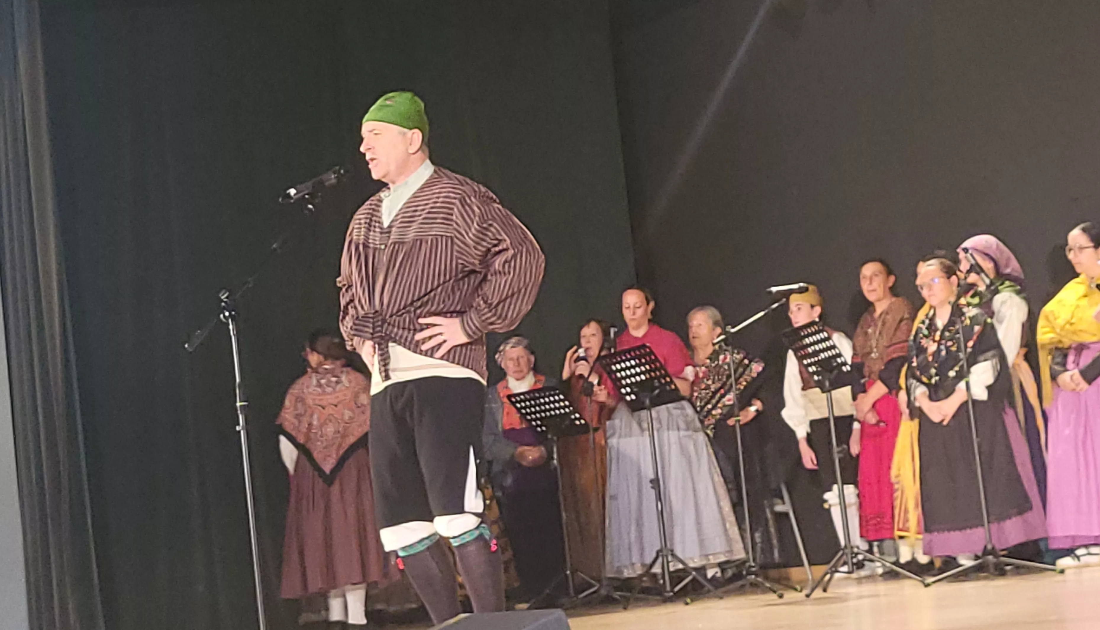 Festival San Jorge de la Escuela de Folklore y Música de Huesca