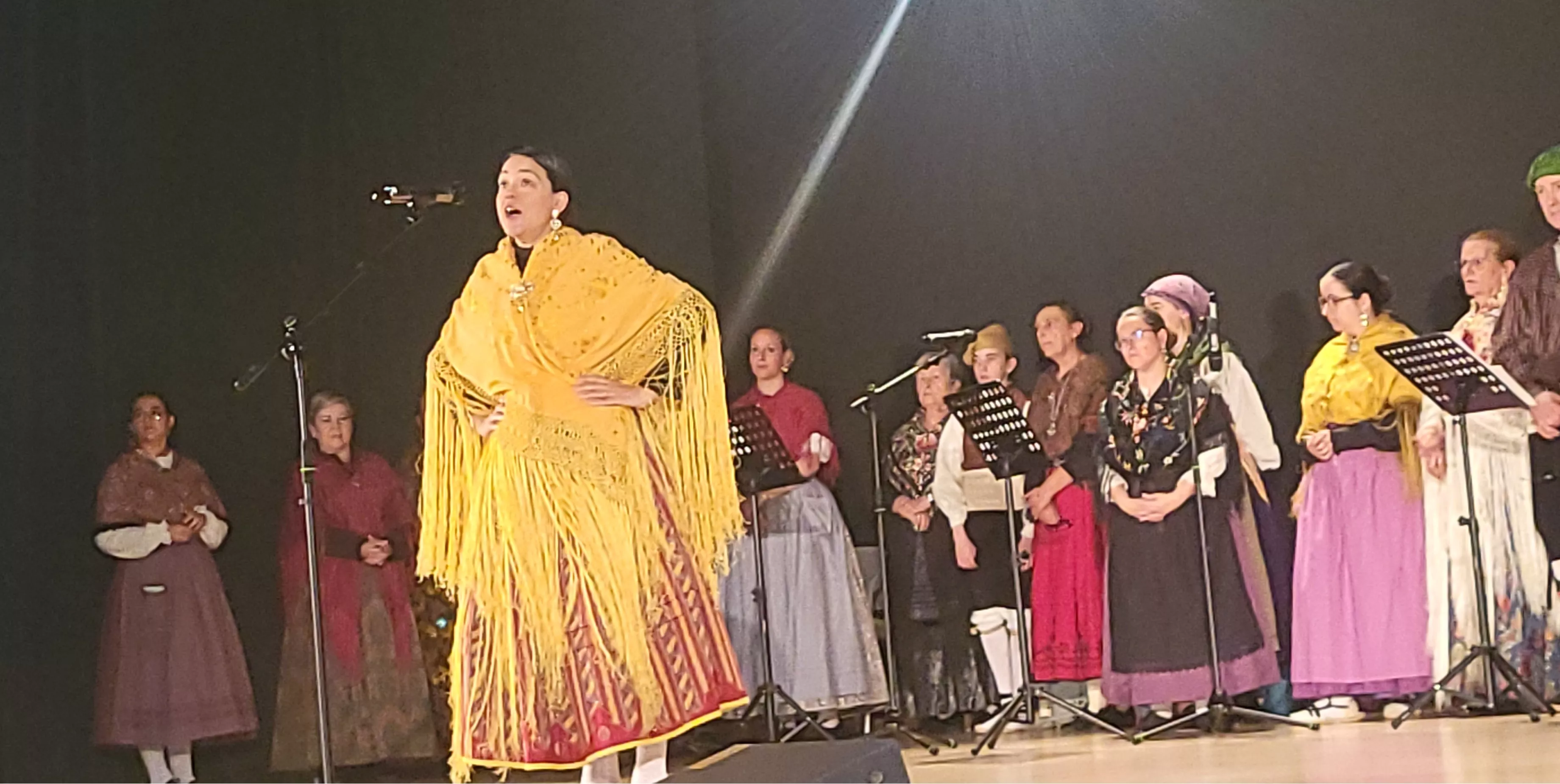 Festival San Jorge de la Escuela de Folklore y Música de Huesca