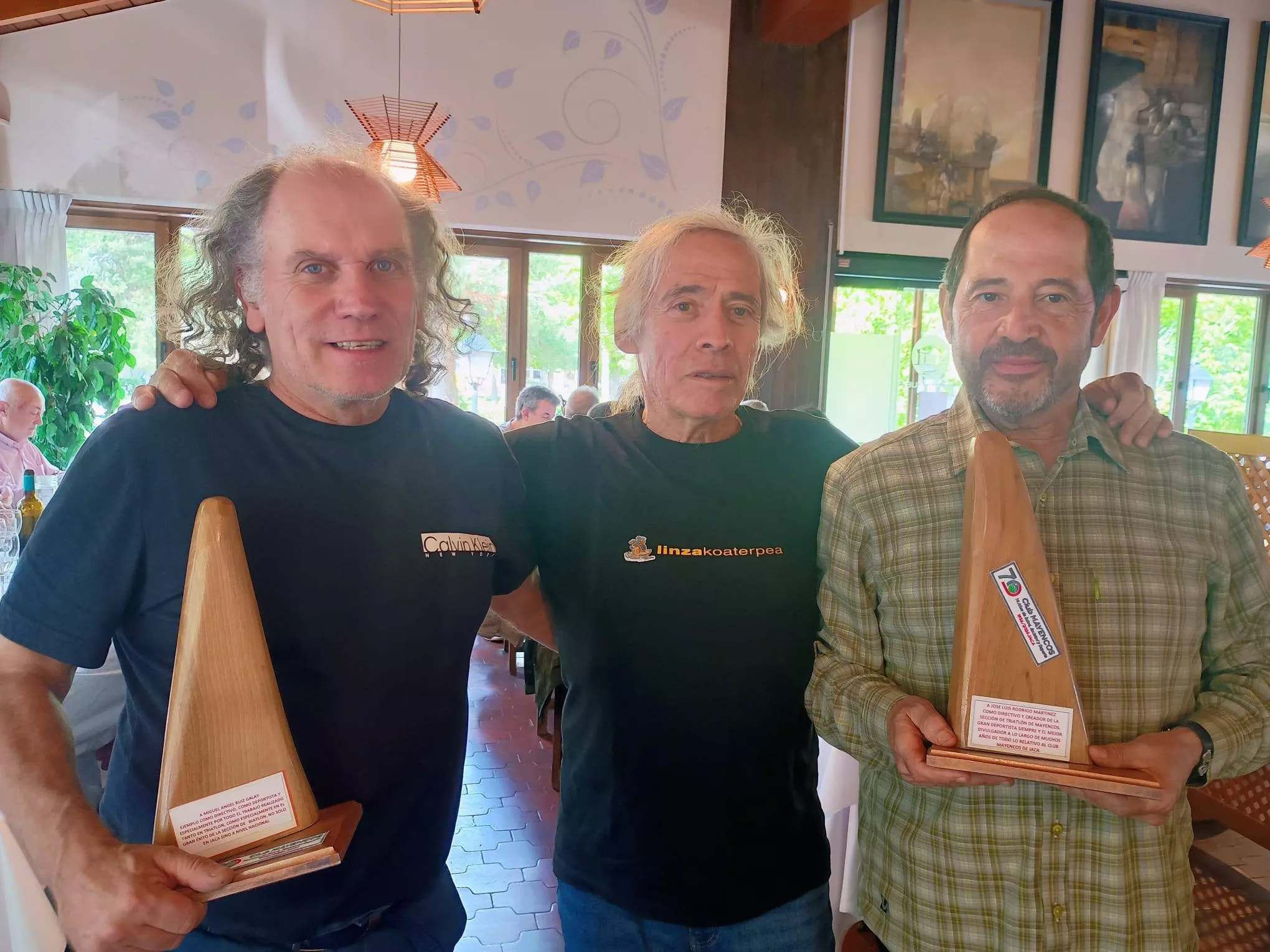 Reconocimientos a Michel Galay y José Luis Rodrigo.