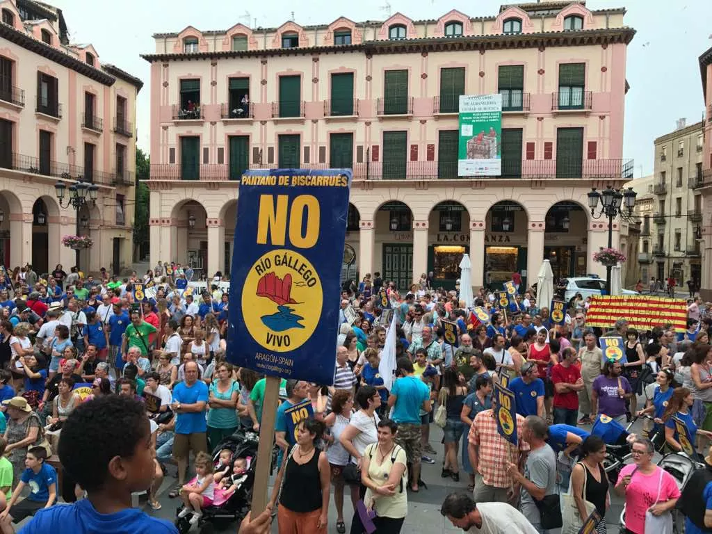 Los afectados por el embalse de Biscarrués denuncian el pacto PP-VOX y advierten de que no cederán ante esta amenaza.