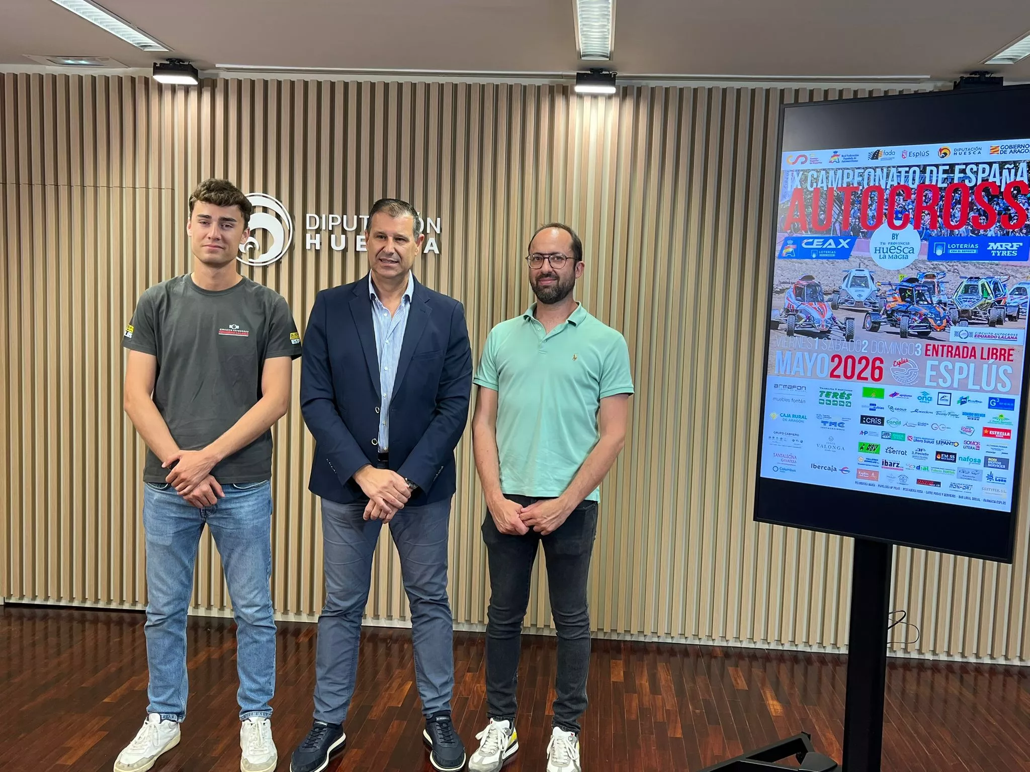 Arque, Serra y Fontán, en la presentación del Autocross de Esplús. Foto: Adri Mora
