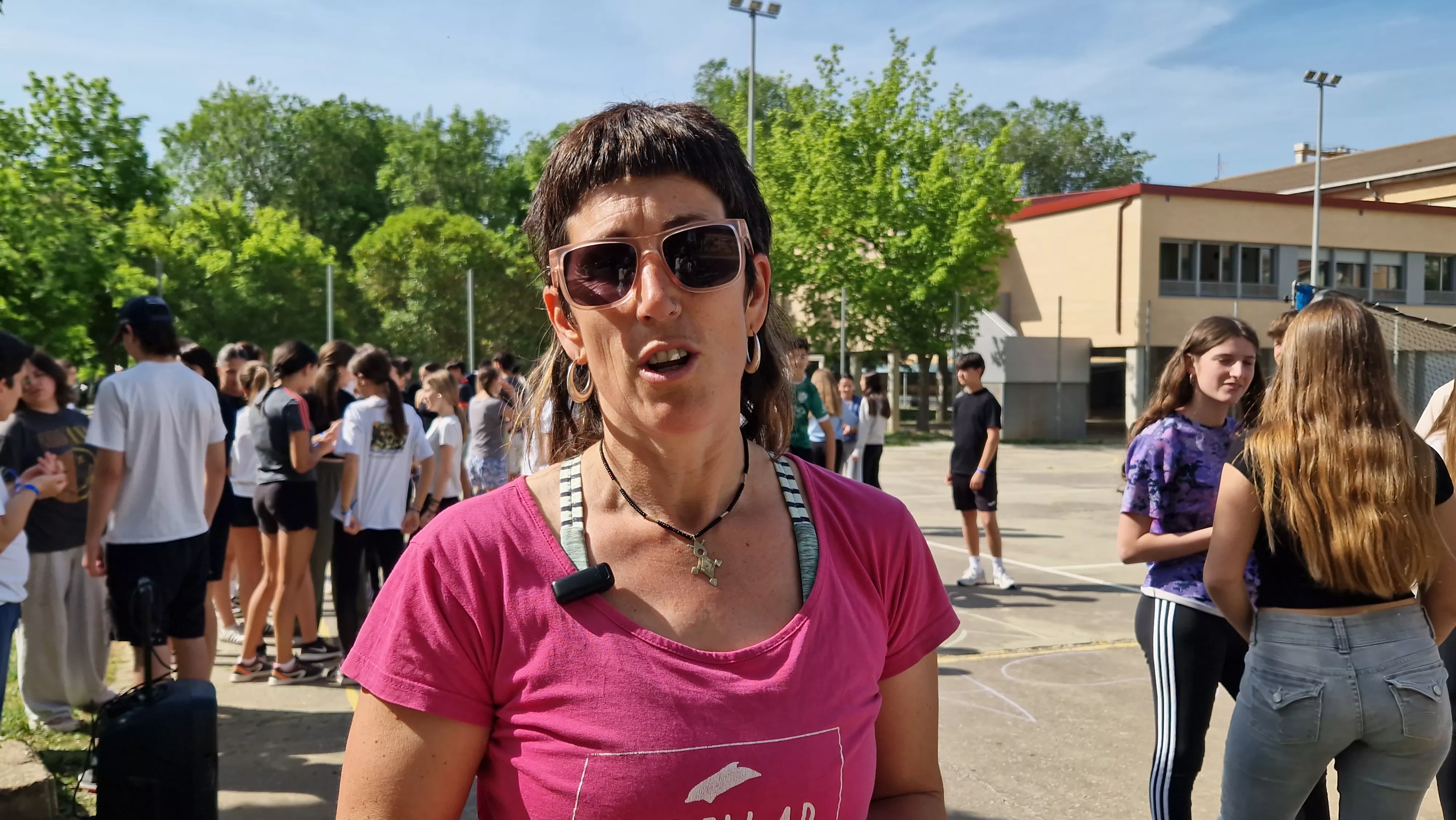 Actividad realizada en el IES Lucas Mallada para visibilizar la ictiosis. Foto Myriam Martínez