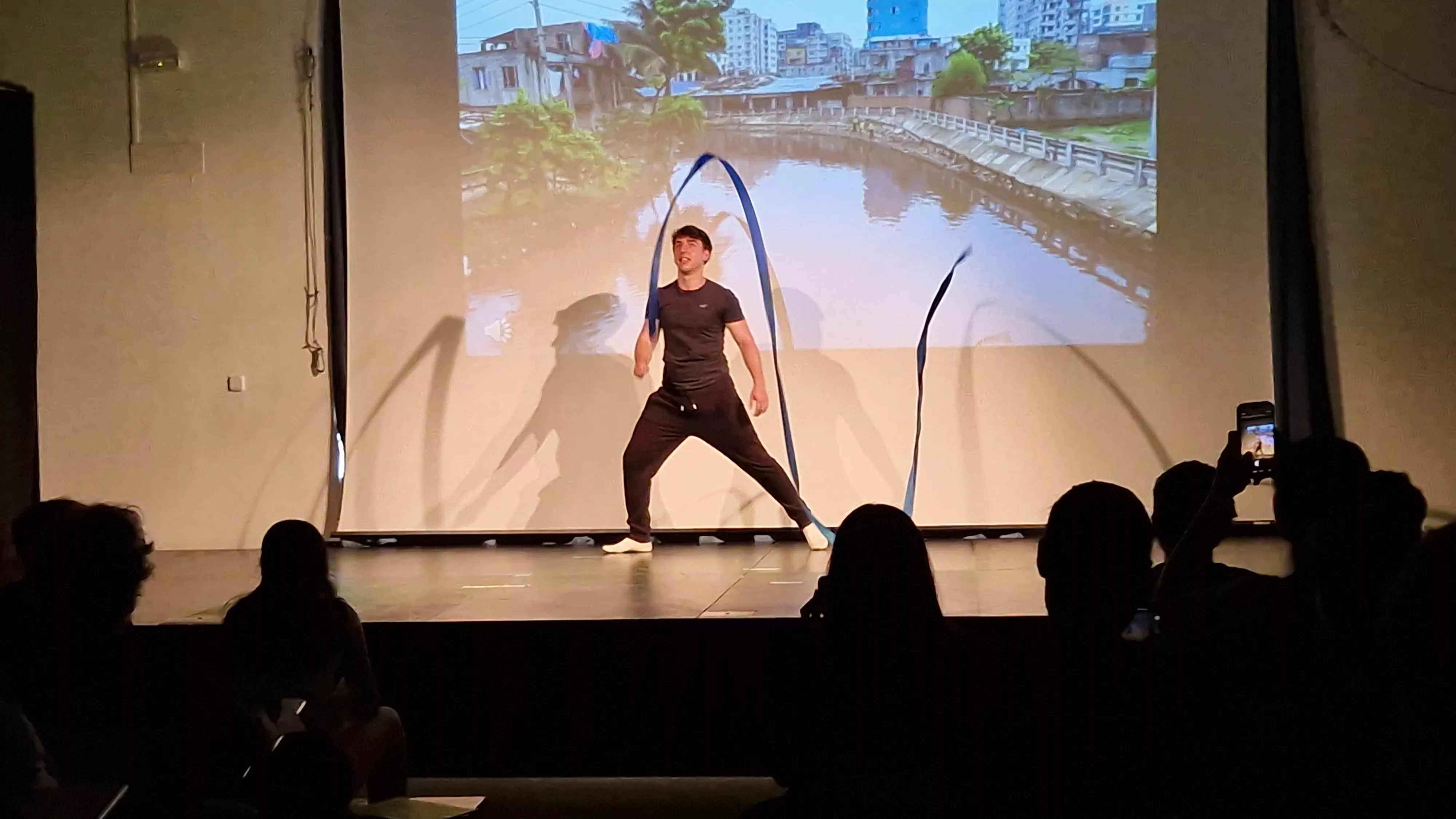 Día de la Danza en la Facultad de Ciencias de la Salud y del Deporte. Foto Myriam Martínez