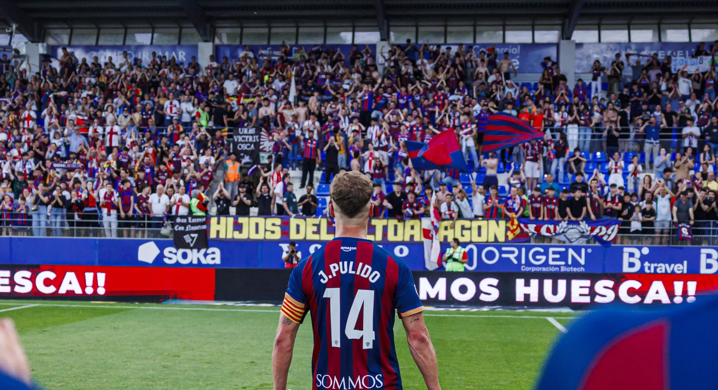 El Huesca defiende a Pulido y su "honorabilidad y profesionalidad" en un comunicado. Foto: SD Huesca
