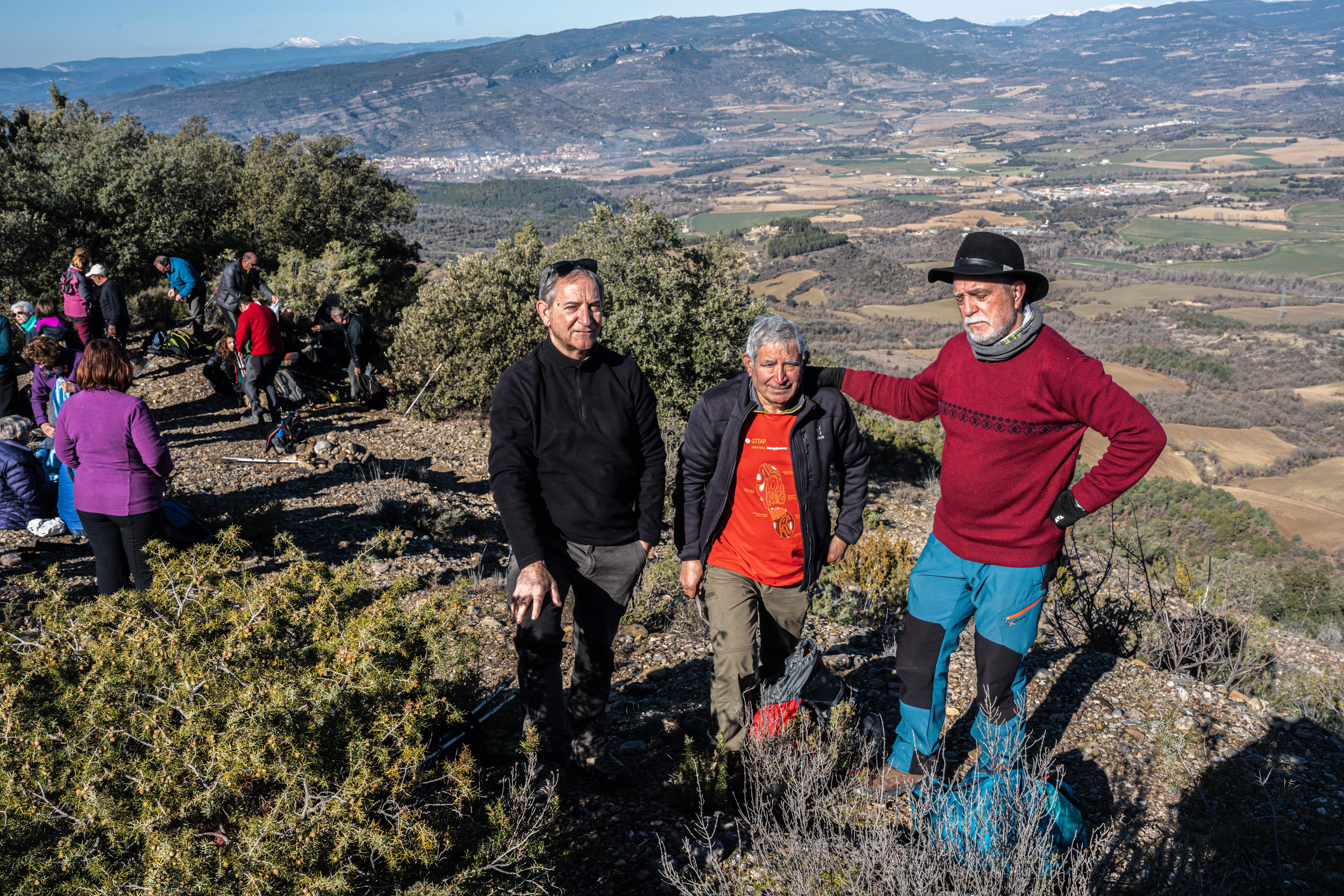 Bonito paseo por el entorno de Capella. Foto José Antonio Terrón Puente. Bonito paseo por el entorno de Capella. Foto José Antonio Terrón Puente.