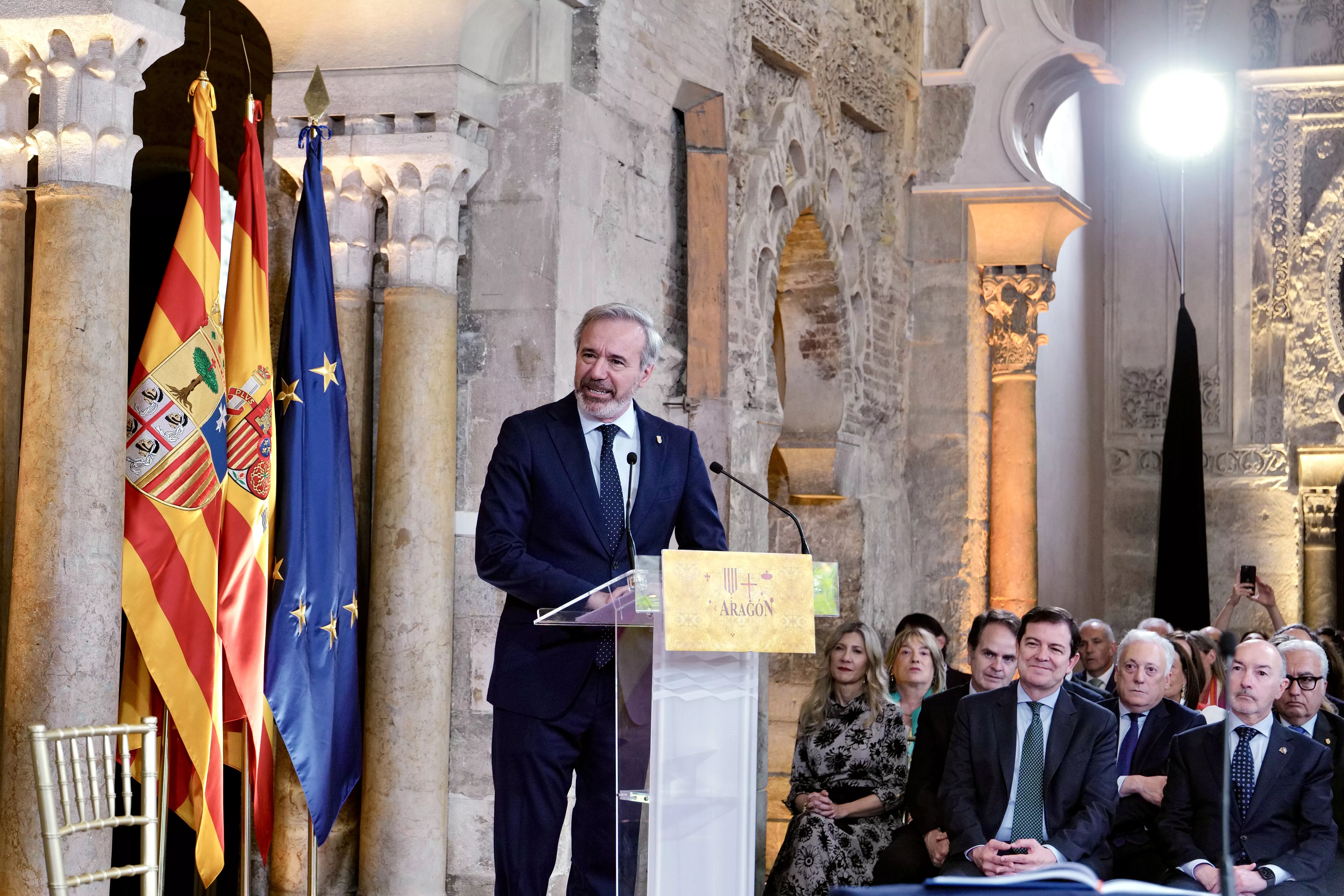 Jorge Azcón en su discurso.  Foto Fabián Simón